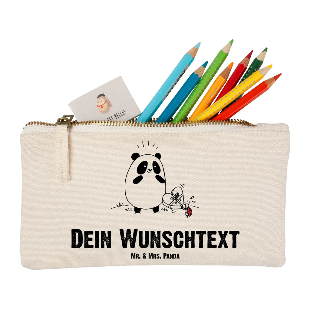 Personalisierte Schminktasche Panda Dankeschön Stiftetasche mit Wunschtext, Schminktäschchen Mit Initialen, Kosmetiktasche Zum Mitnehmen Mit Namen, Schminktasche Groß Mit Wunschtext, Schminktasche Für Teenager Mit Namen, Personalisierte Schminktasche, Kosmetiktasche Für Handtasche Personalisiert, Schminktasche Stoff Mit Namen, Schminktasche Klein Personalisiert, Schminktasche Für Mädchen Mit Wunschtext, Make-Up Tasche Mit Name, Kosmetiktasche Personalisiert, Schminktasche Mit Muster Und Namen, Stifteaufbewahrung Personalisiert, Schminktasche Nachhaltig Mit Wunschtext, Schminktasche Blumen Mit Initialen, Schminktasche Mit Reißverschluss Und Namen, Schminktasche Mit Wunschtext, Schminktasche Mit Namen, Schminktasche Reise Mit Namen, Kosmetiktasche Damen Mit Namen, Aufbewahrung Für Schminke Mit Namen, Schminktasche Leder Mit Gravur, Schminktasche Zum Aufhängen Mit Name, Kosmetiktasche Organizer Mit Wunschtext, Reise-Kosmetiktasche Mit Name, Kulturbeutel Damen Personalisiert, Schminktasche Geschenk Personalisiert, Schminktasche Tiermotiv Mit Namen, Schminkbeutel Mit Gravur, Schminktasche Für Unterwegs Mit Personalisierung, Schminktasche Für Unterwegs Mit Wunschtext, Schminktasche Mit Fächern Personalisiert