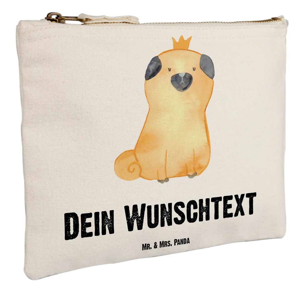 Personalisierte Schminktasche Mops Krone Schminktasche Mit Reißverschluss Und Namen, Schminktasche Mit Muster Und Namen, Schminktasche Zum Aufhängen Mit Name, Kulturbeutel Damen Personalisiert, Schminktasche Klein Personalisiert, Schminktasche Für Mädchen Mit Wunschtext, Schminktasche Mit Wunschtext, Schminktasche Stoff Mit Namen, Kosmetiktasche Organizer Mit Wunschtext, Kosmetiktasche Personalisiert, Stifteaufbewahrung Personalisiert, Schminktasche Mit Fächern Personalisiert, Kosmetiktasche Zum Mitnehmen Mit Namen, Make-Up Tasche Mit Name, Aufbewahrung Für Schminke Mit Namen, Schminktasche Für Unterwegs Mit Personalisierung, Schminktasche Mit Namen, Schminktasche Reise Mit Namen, Schminktasche Geschenk Personalisiert, Stiftetasche mit Wunschtext, Schminktasche Nachhaltig Mit Wunschtext, Kosmetiktasche Für Handtasche Personalisiert, Schminktasche Tiermotiv Mit Namen, Personalisierte Schminktasche, Schminktasche Groß Mit Wunschtext, Schminkbeutel Mit Gravur, Reise-Kosmetiktasche Mit Name, Schminktasche Für Unterwegs Mit Wunschtext, Kosmetiktasche Damen Mit Namen, Schminktasche Blumen Mit Initialen, Schminktasche Leder Mit Gravur, Schminktasche Für Teenager Mit Namen, Schminktäschchen Mit Initialen, Sprüche, Hund, Hunderasse, Hundebesitzer, Hundemotiv, Haustier, Tierliebhaber, Mops, Hausregel, Kinderlos, Hundebesitzer. Spruch, Allergisch, Lustig