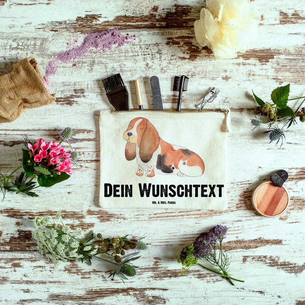 Personalisierte Schminktasche Hund Basset Hound Schminktasche Stoff Mit Namen, Schminktasche Nachhaltig Mit Wunschtext, Schminktasche Zum Aufhängen Mit Name, Schminktasche Klein Personalisiert, Schminktasche Mit Reißverschluss Und Namen, Stifteaufbewahrung Personalisiert, Schminktasche Leder Mit Gravur, Schminktasche Geschenk Personalisiert, Schminktasche Groß Mit Wunschtext, Reise-Kosmetiktasche Mit Name, Make-Up Tasche Mit Name, Schminktäschchen Mit Initialen, Aufbewahrung Für Schminke Mit Namen, Schminkbeutel Mit Gravur, Kulturbeutel Damen Personalisiert, Schminktasche Mit Namen, Kosmetiktasche Personalisiert, Schminktasche Für Unterwegs Mit Wunschtext, Kosmetiktasche Organizer Mit Wunschtext, Schminktasche Tiermotiv Mit Namen, Schminktasche Für Mädchen Mit Wunschtext, Personalisierte Schminktasche, Schminktasche Für Teenager Mit Namen, Kosmetiktasche Zum Mitnehmen Mit Namen, Schminktasche Mit Muster Und Namen, Schminktasche Reise Mit Namen, Kosmetiktasche Für Handtasche Personalisiert, Stiftetasche mit Wunschtext, Schminktasche Mit Fächern Personalisiert, Schminktasche Blumen Mit Initialen, Schminktasche Mit Wunschtext, Kosmetiktasche Damen Mit Namen, Schminktasche Für Unterwegs Mit Personalisierung, Hund, Hundemotiv, Haustier, Hunderasse, Tierliebhaber, Hundebesitzer, Sprüche, Hundeliebe, kinderlos, Basset, Basset Hound