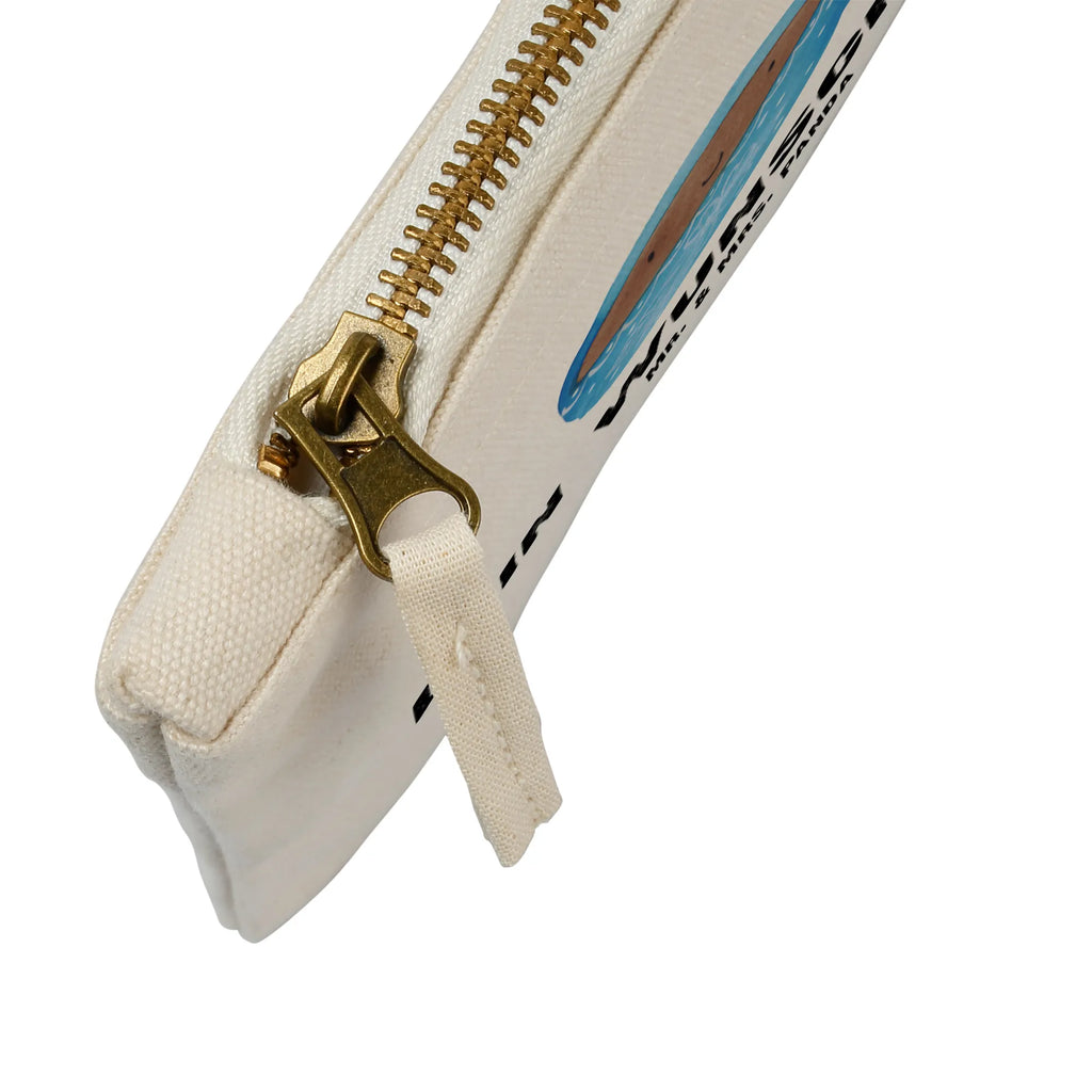 Personalisierte Schminktasche Kaffee Tasse Schminkbeutel Mit Gravur, Make-Up Tasche Mit Name, Schminktasche Blumen Mit Initialen, Schminktasche Nachhaltig Mit Wunschtext, Schminktasche Leder Mit Gravur, Schminktasche Tiermotiv Mit Namen, Kulturbeutel Damen Personalisiert, Reise-Kosmetiktasche Mit Name, Schminktasche Mit Muster Und Namen, Schminktasche Mit Wunschtext, Schminktasche Groß Mit Wunschtext, Schminktäschchen Mit Initialen, Aufbewahrung Für Schminke Mit Namen, Schminktasche Für Unterwegs Mit Wunschtext, Schminktasche Reise Mit Namen, Stifteaufbewahrung Personalisiert, Kosmetiktasche Für Handtasche Personalisiert, Schminktasche Mit Reißverschluss Und Namen, Schminktasche Für Mädchen Mit Wunschtext, Schminktasche Für Unterwegs Mit Personalisierung, Kosmetiktasche Zum Mitnehmen Mit Namen, Kosmetiktasche Personalisiert, Schminktasche Für Teenager Mit Namen, Stiftetasche mit Wunschtext, Schminktasche Klein Personalisiert, Personalisierte Schminktasche, Schminktasche Geschenk Personalisiert, Schminktasche Mit Namen, Kosmetiktasche Organizer Mit Wunschtext, Kosmetiktasche Damen Mit Namen, Schminktasche Stoff Mit Namen, Schminktasche Mit Fächern Personalisiert, Schminktasche Zum Aufhängen Mit Name, Tiermotive, Gute Laune, lustige Sprüche, Tiere, Geschmack, Tasse, Kaffee, Genuss, Glücklich, Liebe