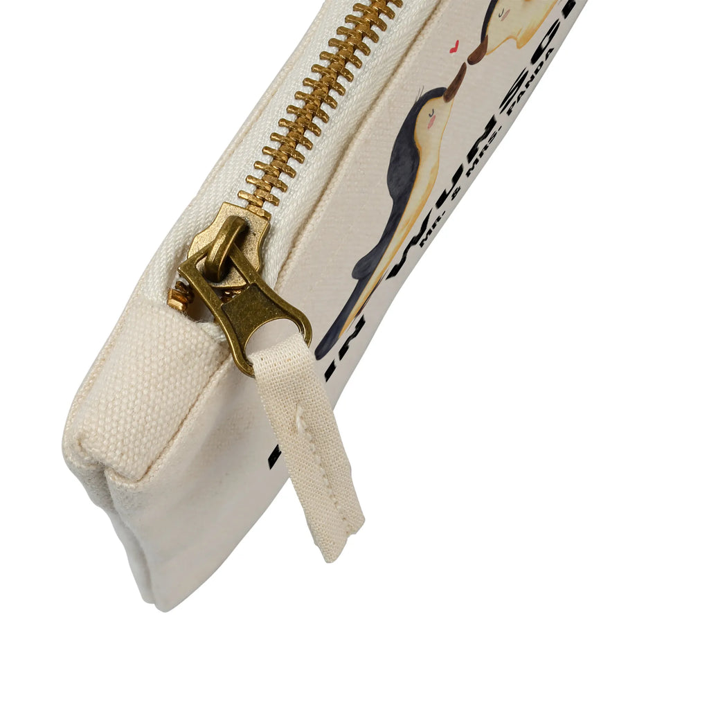 Personalised make-up bag Penguins in love Schminktasche Für Unterwegs Mit Personalisierung, Reise-Kosmetiktasche Mit Name, Schminktasche Zum Aufhängen Mit Name, Stifteaufbewahrung Personalisiert, Make-Up Tasche Mit Name, Personalisierte Schminktasche, Kosmetiktasche Personalisiert, Schminktasche Mit Wunschtext, Schminktasche Mit Namen, Kosmetiktasche Zum Mitnehmen Mit Namen, Aufbewahrung Für Schminke Mit Namen, Schminktasche Geschenk Personalisiert, Schminktasche Mit Fächern Personalisiert, Kosmetiktasche Für Handtasche Personalisiert, Schminktasche Klein Personalisiert, Schminkbeutel Mit Gravur, Schminktasche Stoff Mit Namen, Schminktasche Blumen Mit Initialen, Schminktasche Für Teenager Mit Namen, Schminktasche Für Unterwegs Mit Wunschtext, Kulturbeutel Damen Personalisiert, Schminktasche Mit Muster Und Namen, Kosmetiktasche Damen Mit Namen, Schminktasche Leder Mit Gravur, Schminktasche Reise Mit Namen, Schminktasche Mit Reißverschluss Und Namen, Schminktasche Für Mädchen Mit Wunschtext, Kosmetiktasche Organizer Mit Wunschtext, Stiftetasche mit Wunschtext, Schminktasche Groß Mit Wunschtext, Schminktasche Nachhaltig Mit Wunschtext, Schminktäschchen Mit Initialen, Schminktasche Tiermotiv Mit Namen, Liebe, Partner, Freund, Freundin, Ehemann, Ehefrau, Heiraten, Verlobung, Heiratsantrag, Liebesgeschenk, Jahrestag, Hocheitstag, Pinguin, Pinguine, Pärchen. Liebespaar, Love, Verlobter, Pinguin Paar, Hochzeitstag, Hochzeit, Verlobte, Pinguin Liebe, Liebesspruch, Geschenk Hochzeitstag, Liebesbeweis, Geschenkidee, Gastgeschenk, Geschenk Freund, Paar, Pinguinpaar, Geschenk Freundin