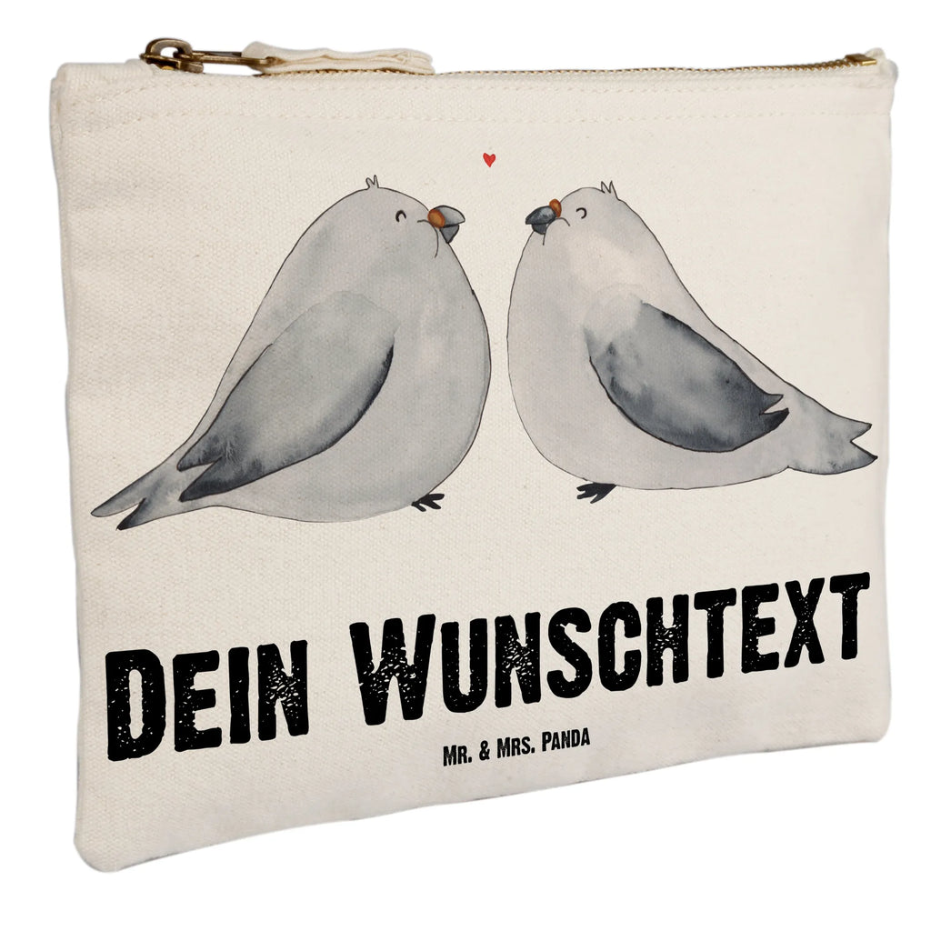 Personalisierte Schminktasche Turteltauben Liebe Kosmetiktasche Personalisiert, Schminktasche Mit Reißverschluss Und Namen, Stifteaufbewahrung Personalisiert, Schminktasche Für Unterwegs Mit Personalisierung, Schminktasche Für Teenager Mit Namen, Aufbewahrung Für Schminke Mit Namen, Schminktasche Mit Muster Und Namen, Reise-Kosmetiktasche Mit Name, Kosmetiktasche Zum Mitnehmen Mit Namen, Schminktasche Für Unterwegs Mit Wunschtext, Schminktasche Nachhaltig Mit Wunschtext, Schminktasche Leder Mit Gravur, Kosmetiktasche Organizer Mit Wunschtext, Make-Up Tasche Mit Name, Kosmetiktasche Damen Mit Namen, Schminktasche Mit Fächern Personalisiert, Schminktasche Tiermotiv Mit Namen, Schminkbeutel Mit Gravur, Schminktasche Stoff Mit Namen, Schminktasche Für Mädchen Mit Wunschtext, Schminktasche Groß Mit Wunschtext, Schminktasche Mit Wunschtext, Schminktasche Mit Namen, Personalisierte Schminktasche, Schminktasche Blumen Mit Initialen, Stiftetasche mit Wunschtext, Schminktasche Reise Mit Namen, Schminktasche Zum Aufhängen Mit Name, Schminktasche Klein Personalisiert, Schminktasche Geschenk Personalisiert, Schminktäschchen Mit Initialen, Kulturbeutel Damen Personalisiert, Kosmetiktasche Für Handtasche Personalisiert, Freundin, Freund, Liebe, Liebesgeschenk, Jahrestag, Verlobung, Partner, Ehemann, Ehefrau, Heiraten, Heiratsantrag, Hocheitstag, Verliebt, Geschenk Freund, Liebesbeweis, Geschenk Freundin, Tauben, Turteltäubchen, Verheiratet, Geschenk Hochzeit, Hochzeitstag, Verlobt, Turteltauben