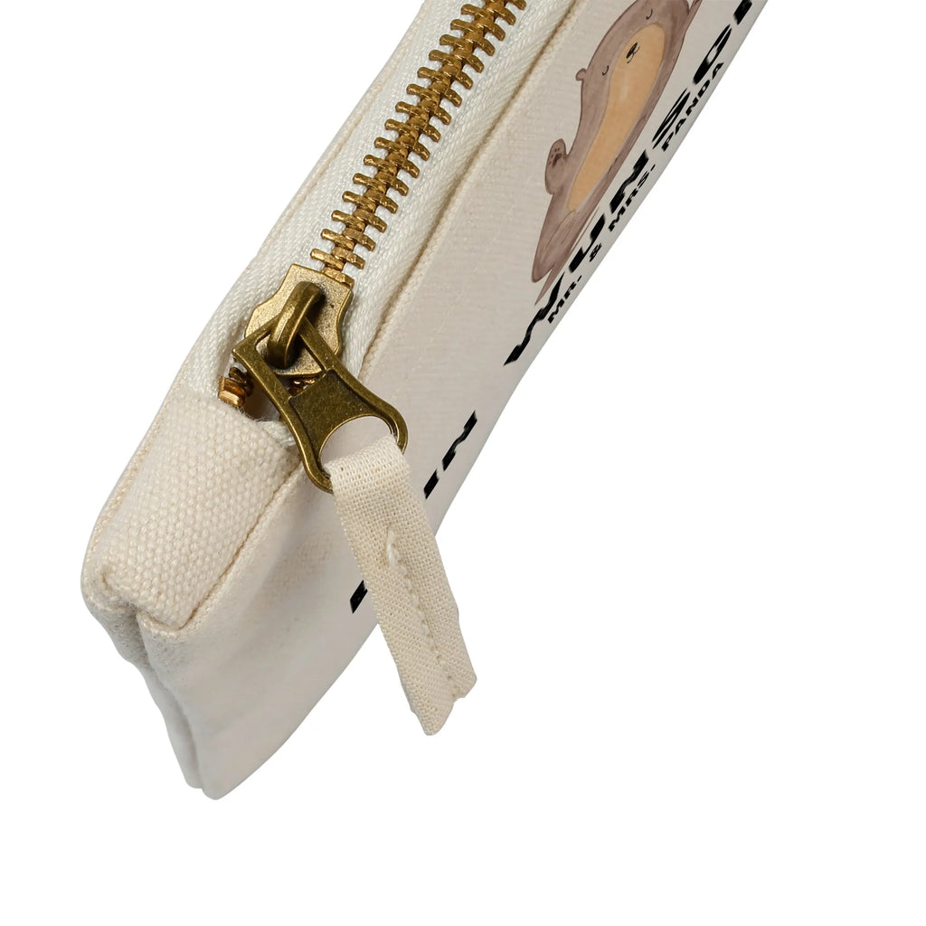 Personalisierte Schminktasche Otter Umarmen Schminktasche Für Unterwegs Mit Wunschtext, Schminktäschchen Mit Initialen, Personalisierte Schminktasche, Kosmetiktasche Für Handtasche Personalisiert, Schminktasche Tiermotiv Mit Namen, Schminktasche Für Unterwegs Mit Personalisierung, Schminktasche Stoff Mit Namen, Schminktasche Blumen Mit Initialen, Kosmetiktasche Damen Mit Namen, Make-Up Tasche Mit Name, Schminktasche Reise Mit Namen, Stiftetasche mit Wunschtext, Schminktasche Mit Fächern Personalisiert, Schminktasche Mit Reißverschluss Und Namen, Schminktasche Für Mädchen Mit Wunschtext, Schminktasche Klein Personalisiert, Kosmetiktasche Organizer Mit Wunschtext, Schminktasche Zum Aufhängen Mit Name, Schminktasche Leder Mit Gravur, Schminktasche Nachhaltig Mit Wunschtext, Kosmetiktasche Zum Mitnehmen Mit Namen, Kulturbeutel Damen Personalisiert, Schminktasche Mit Wunschtext, Reise-Kosmetiktasche Mit Name, Schminktasche Für Teenager Mit Namen, Kosmetiktasche Personalisiert, Schminkbeutel Mit Gravur, Aufbewahrung Für Schminke Mit Namen, Schminktasche Groß Mit Wunschtext, Stifteaufbewahrung Personalisiert, Schminktasche Geschenk Personalisiert, Schminktasche Mit Muster Und Namen, Schminktasche Mit Namen, Otter, Fischotter, Seeotter, Otter Seeotter See Otter