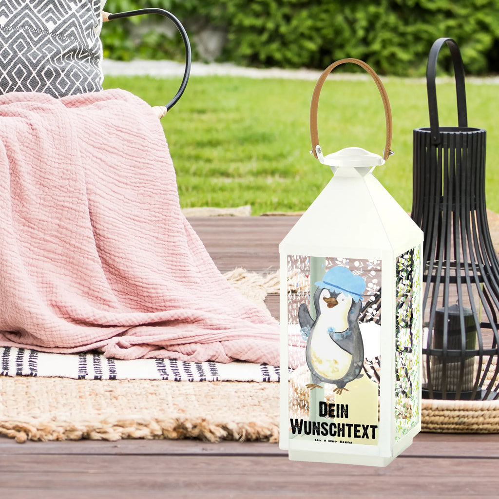 Personalisierte Deko Laterne Pinguin duscht Stellbare Laterne Mit Namen, Gartenlaterne Personalisiert, Shabby-Chic-Laterne Mit Wunschname, Klassische Laterne Mit Namensgravur, Wetterfeste Laterne Mit Wunschname, Kleine Laterne Mit Namensdruck, Metalllaterne Mit Namen, Laterne Mit Sternenmuster Und Namen, Lichterkettenlaterne Mit Namen, Lichterlaterne Mit Wunschname, Beleuchtete Laterne Mit Namen, Personalisierte Deko Laterne, Orientalische Laterne Mit Namensdruck, XXL-Laterne Mit Wunschname, Skandinavische Laterne Mit Namen, Terrasse-Laterne Mit Wunschnamen, Dekolaterne Mit Wunschname, Outdoor-Laterne Mit Wunschname, Spiegelglas-Laterne Mit Namensdruck, Teelichthalter Laterne Mit Wunschname, Laterne Deko Mit Namen, Minimalistische Laterne Mit Namen, Hängelaterne Deko Mit Namen, Weiße Laterne Mit Wunschname, Pastellfarbene Laterne Mit Namensdruck, Windlichtlaterne Mit Namensgravur, Romantische Laterne Mit Wunschname, Maritim-Laterne Mit Wunschname, Rustikale Laterne Mit Namensgravur, Hängelaterne Mit Namensgravur, Vintage-Laterne Personalisiert, LED-Laterne Mit Namensgravur, Motivlaterne Mit Namensgravur, Holzlaterne Mit Namensdruck, Laternenwindlicht Mit Namen, Landhausstil-Laterne Mit Namen, Kerzenlaterne Mit Namensdruck, Glaslaterne Mit Wunschname, Laterne Mit Blumenmotiv Und Wunschname, Laterne Mit Griff Und Wunschname, Moderne Laterne Mit Namen, Tischlaterne Mit Wunschname, Deko Laterne Mit Namen, Laternen-Set Personalisiert, Innenraum-Laterne Mit Namen, Pinguin, Motivation, Neuanfang, Pinguine, glücklich sein, Lebensmotto, duschen, Neustart, Dusche