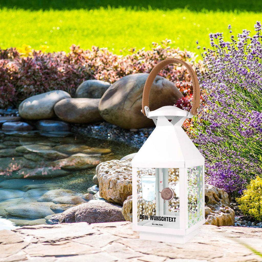 Personalisierte Deko Laterne Milch & Keks XXL-Laterne Mit Wunschname, Kleine Laterne Mit Namensdruck, Hängelaterne Mit Namensgravur, Skandinavische Laterne Mit Namen, Metalllaterne Mit Namen, Weiße Laterne Mit Wunschname, Personalisierte Deko Laterne, Holzlaterne Mit Namensdruck, Rustikale Laterne Mit Namensgravur, Laterne Mit Blumenmotiv Und Wunschname, Laternen-Set Personalisiert, Teelichthalter Laterne Mit Wunschname, Terrasse-Laterne Mit Wunschnamen, Lichterlaterne Mit Wunschname, Spiegelglas-Laterne Mit Namensdruck, Moderne Laterne Mit Namen, LED-Laterne Mit Namensgravur, Beleuchtete Laterne Mit Namen, Klassische Laterne Mit Namensgravur, Laterne Deko Mit Namen, Motivlaterne Mit Namensgravur, Pastellfarbene Laterne Mit Namensdruck, Kerzenlaterne Mit Namensdruck, Glaslaterne Mit Wunschname, Minimalistische Laterne Mit Namen, Windlichtlaterne Mit Namensgravur, Maritim-Laterne Mit Wunschname, Vintage-Laterne Personalisiert, Hängelaterne Deko Mit Namen, Dekolaterne Mit Wunschname, Gartenlaterne Personalisiert, Stellbare Laterne Mit Namen, Landhausstil-Laterne Mit Namen, Wetterfeste Laterne Mit Wunschname, Lichterkettenlaterne Mit Namen, Shabby-Chic-Laterne Mit Wunschname, Laterne Mit Sternenmuster Und Namen, Laternenwindlicht Mit Namen, Innenraum-Laterne Mit Namen, Laterne Mit Griff Und Wunschname, Orientalische Laterne Mit Namensdruck, Deko Laterne Mit Namen, Romantische Laterne Mit Wunschname, Tischlaterne Mit Wunschname, Outdoor-Laterne Mit Wunschname, Tiermotive, Gute Laune, lustige Sprüche, Tiere, perfektes Paar, Einladung Frühstück, Motiv süß, Cookie, romantisch, Kekse, Milk, Kaffee, Keks, Milch