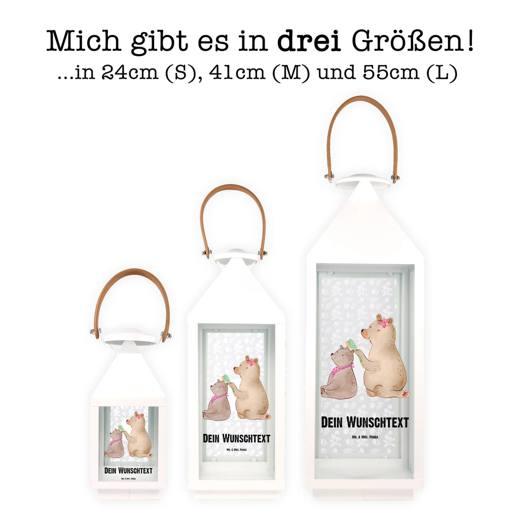 Personalisierte Deko Laterne Bär mit Kind Moderne Laterne Mit Namen, Vintage-Laterne Personalisiert, Spiegelglas-Laterne Mit Namensdruck, Hängelaterne Deko Mit Namen, Laterne Mit Blumenmotiv Und Wunschname, Windlichtlaterne Mit Namensgravur, Laterne Mit Sternenmuster Und Namen, Laterne Mit Griff Und Wunschname, Skandinavische Laterne Mit Namen, Terrasse-Laterne Mit Wunschnamen, Minimalistische Laterne Mit Namen, XXL-Laterne Mit Wunschname, LED-Laterne Mit Namensgravur, Orientalische Laterne Mit Namensdruck, Landhausstil-Laterne Mit Namen, Stellbare Laterne Mit Namen, Maritim-Laterne Mit Wunschname, Deko Laterne Mit Namen, Lichterlaterne Mit Wunschname, Tischlaterne Mit Wunschname, Innenraum-Laterne Mit Namen, Beleuchtete Laterne Mit Namen, Wetterfeste Laterne Mit Wunschname, Romantische Laterne Mit Wunschname, Kerzenlaterne Mit Namensdruck, Gartenlaterne Personalisiert, Klassische Laterne Mit Namensgravur, Hängelaterne Mit Namensgravur, Weiße Laterne Mit Wunschname, Dekolaterne Mit Wunschname, Laterne Deko Mit Namen, Shabby-Chic-Laterne Mit Wunschname, Motivlaterne Mit Namensgravur, Kleine Laterne Mit Namensdruck, Rustikale Laterne Mit Namensgravur, Teelichthalter Laterne Mit Wunschname, Pastellfarbene Laterne Mit Namensdruck, Outdoor-Laterne Mit Wunschname, Personalisierte Deko Laterne, Lichterkettenlaterne Mit Namen, Glaslaterne Mit Wunschname, Laternenwindlicht Mit Namen, Holzlaterne Mit Namensdruck, Metalllaterne Mit Namen, Laternen-Set Personalisiert, Familie, Vatertag, Muttertag, Bruder, Schwester, Mama, Papa, Oma, Opa, Mutti, Geschenk, Mutter