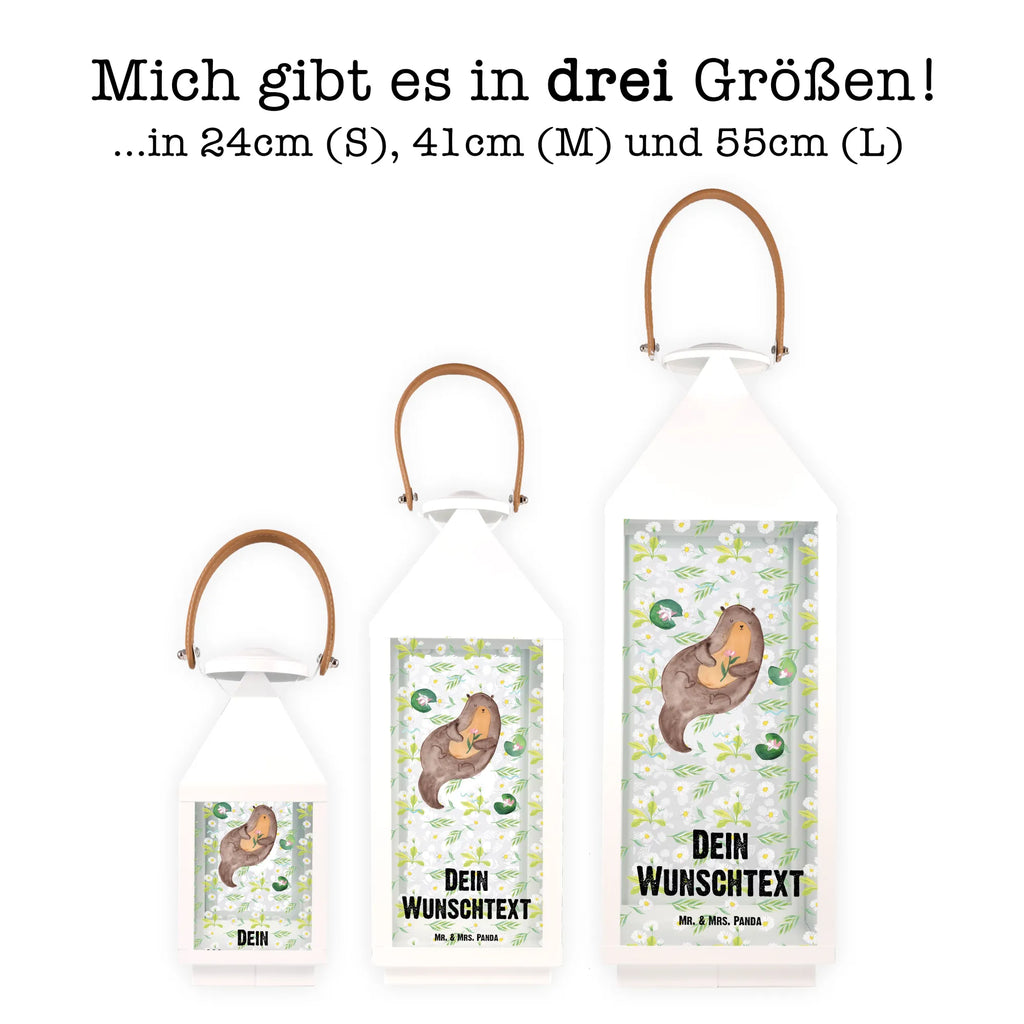 Personalisierte Deko Laterne Otter mit Seerose Pastellfarbene Laterne Mit Namensdruck, Holzlaterne Mit Namensdruck, Gartenlaterne Personalisiert, Lichterkettenlaterne Mit Namen, Laterne Mit Griff Und Wunschname, XXL-Laterne Mit Wunschname, Glaslaterne Mit Wunschname, Teelichthalter Laterne Mit Wunschname, Kleine Laterne Mit Namensdruck, Windlichtlaterne Mit Namensgravur, Dekolaterne Mit Wunschname, Klassische Laterne Mit Namensgravur, Outdoor-Laterne Mit Wunschname, Weiße Laterne Mit Wunschname, Personalisierte Deko Laterne, Hängelaterne Mit Namensgravur, Minimalistische Laterne Mit Namen, Hängeleuchte, Kerzenlaterne Mit Namensdruck, Landhausstil-Laterne Mit Namen, Laterne Deko Mit Namen, Laterne Mit Sternenmuster Und Namen, Leuchten, Deko Laterne Mit Namen, Tischlaterne Mit Wunschname, Terrasse-Laterne Mit Wunschnamen, Metall Laterne, Vintage-Laterne Personalisiert, Shabby-Chic-Laterne Mit Wunschname, Beleuchtete Laterne Mit Namen, Romantische Laterne Mit Wunschname, Lichterlaterne Mit Wunschname, Orientalische Laterne Mit Namensdruck, Laternenwindlicht Mit Namen, Spiegelglas-Laterne Mit Namensdruck, LED-Laterne Mit Namensgravur, Rustikale Laterne Mit Namensgravur, Deko Laterne, Laternen-Set Personalisiert, Laterne Mit Blumenmotiv Und Wunschname, Wetterfeste Laterne Mit Wunschname, Maritim-Laterne Mit Wunschname, Hängelaterne Deko Mit Namen, Skandinavische Laterne Mit Namen, Stellbare Laterne Mit Namen, Windlicht, Metalllaterne Mit Namen, Motivlaterne Mit Namensgravur, Moderne Laterne Mit Namen, Innenraum-Laterne Mit Namen, Otter, Fischotter, Seeotter, Otter Seeotter See Otter