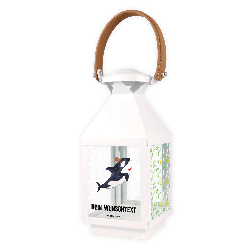 Personalisierte Deko Laterne Orca Zylinder XXL-Laterne Mit Wunschname, Metalllaterne Mit Namen, Teelichthalter Laterne Mit Wunschname, Windlichtlaterne Mit Namensgravur, Laternen-Set Personalisiert, Gartenlaterne Personalisiert, Laterne Deko Mit Namen, Rustikale Laterne Mit Namensgravur, Innenraum-Laterne Mit Namen, Laterne Mit Sternenmuster Und Namen, Laternenwindlicht Mit Namen, Maritim-Laterne Mit Wunschname, Landhausstil-Laterne Mit Namen, Moderne Laterne Mit Namen, Klassische Laterne Mit Namensgravur, Terrasse-Laterne Mit Wunschnamen, Deko Laterne, Holzlaterne Mit Namensdruck, Shabby-Chic-Laterne Mit Wunschname, LED-Laterne Mit Namensgravur, Lichterlaterne Mit Wunschname, Spiegelglas-Laterne Mit Namensdruck, Vintage-Laterne Personalisiert, Motivlaterne Mit Namensgravur, Beleuchtete Laterne Mit Namen, Pastellfarbene Laterne Mit Namensdruck, Kleine Laterne Mit Namensdruck, Hängelaterne Deko Mit Namen, Laterne Mit Blumenmotiv Und Wunschname, Orientalische Laterne Mit Namensdruck, Hängeleuchte, Minimalistische Laterne Mit Namen, Kerzenlaterne Mit Namensdruck, Outdoor-Laterne Mit Wunschname, Skandinavische Laterne Mit Namen, Glaslaterne Mit Wunschname, Tischlaterne Mit Wunschname, Metall Laterne, Deko Laterne Mit Namen, Stellbare Laterne Mit Namen, Lichterkettenlaterne Mit Namen, Personalisierte Deko Laterne, Windlicht, Romantische Laterne Mit Wunschname, Leuchten, Laterne Mit Griff Und Wunschname, Hängelaterne Mit Namensgravur, Dekolaterne Mit Wunschname, Weiße Laterne Mit Wunschname, Wetterfeste Laterne Mit Wunschname, Meer, Urlaub, Meerestiere, Konfetti, Glitzer, Narwal, Orca, Feier, Fest, Geburtstag, Glückwunsch, Glitter, Fete