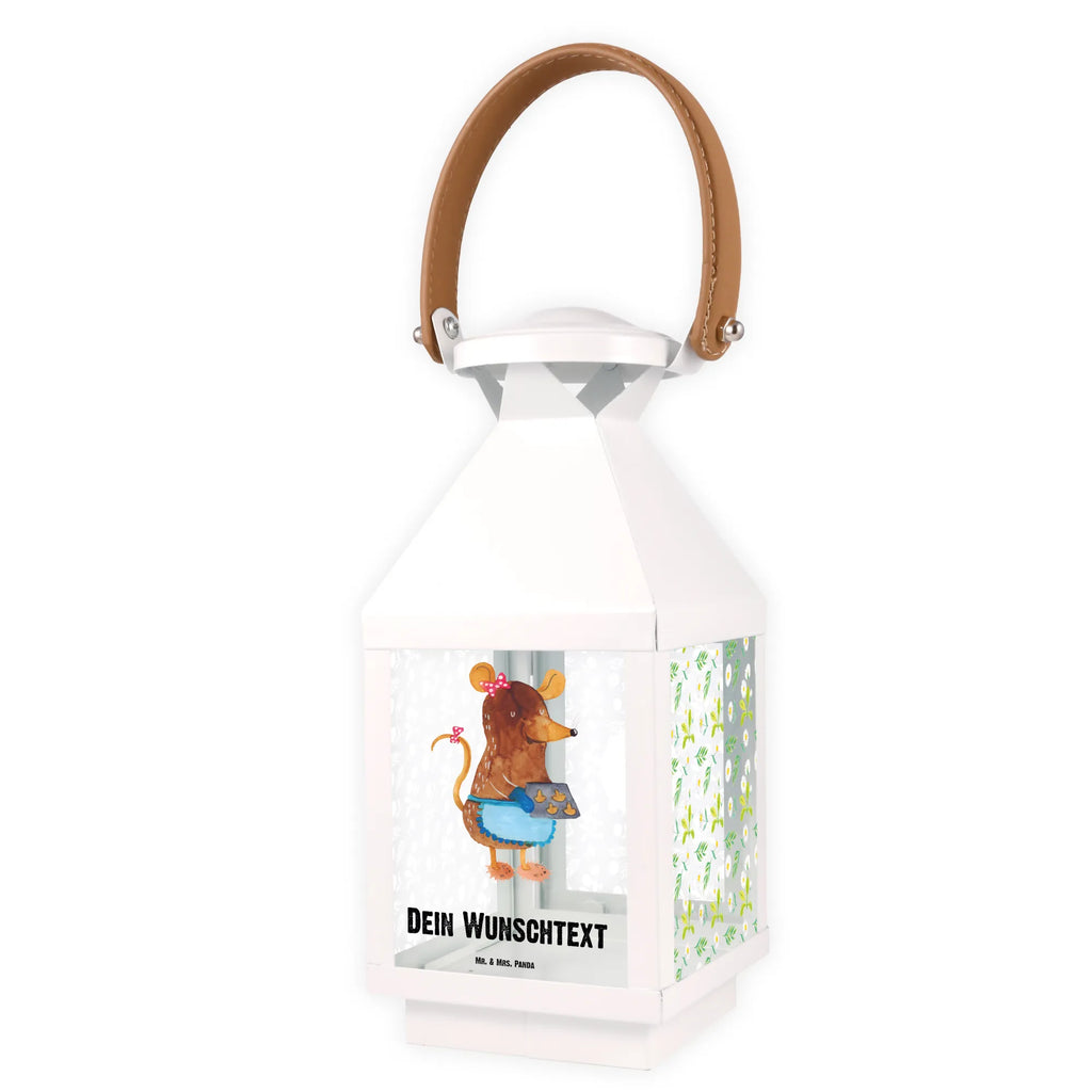 Personalisierte Deko Laterne Maus Kekse Dekolaterne Mit Wunschname, Laternenwindlicht Mit Namen, Laterne Mit Sternenmuster Und Namen, Innenraum-Laterne Mit Namen, Skandinavische Laterne Mit Namen, Weiße Laterne Mit Wunschname, Romantische Laterne Mit Wunschname, Motivlaterne Mit Namensgravur, Deko Laterne Mit Namen, Maritim-Laterne Mit Wunschname, Personalisierte Deko Laterne, Landhausstil-Laterne Mit Namen, Laterne Deko Mit Namen, Gartenlaterne Personalisiert, Minimalistische Laterne Mit Namen, Laterne Mit Blumenmotiv Und Wunschname, Teelichthalter Laterne Mit Wunschname, Shabby-Chic-Laterne Mit Wunschname, Lichterlaterne Mit Wunschname, Laternen-Set Personalisiert, Pastellfarbene Laterne Mit Namensdruck, XXL-Laterne Mit Wunschname, Orientalische Laterne Mit Namensdruck, Wetterfeste Laterne Mit Wunschname, Terrasse-Laterne Mit Wunschnamen, LED-Laterne Mit Namensgravur, Hängelaterne Mit Namensgravur, Kerzenlaterne Mit Namensdruck, Tischlaterne Mit Wunschname, Outdoor-Laterne Mit Wunschname, Klassische Laterne Mit Namensgravur, Lichterkettenlaterne Mit Namen, Vintage-Laterne Personalisiert, Kleine Laterne Mit Namensdruck, Rustikale Laterne Mit Namensgravur, Holzlaterne Mit Namensdruck, Stellbare Laterne Mit Namen, Metalllaterne Mit Namen, Beleuchtete Laterne Mit Namen, Glaslaterne Mit Wunschname, Spiegelglas-Laterne Mit Namensdruck, Moderne Laterne Mit Namen, Windlichtlaterne Mit Namensgravur, Laterne Mit Griff Und Wunschname, Hängelaterne Deko Mit Namen, Winter, Weihnachten, Weihnachtsdeko, Nikolaus, Advent, Heiligabend, Wintermotiv, Kekse, Weihnachtskekse, Weihnachtsbäckerei, backen, Chaosqueen, Maus, Plätzchen