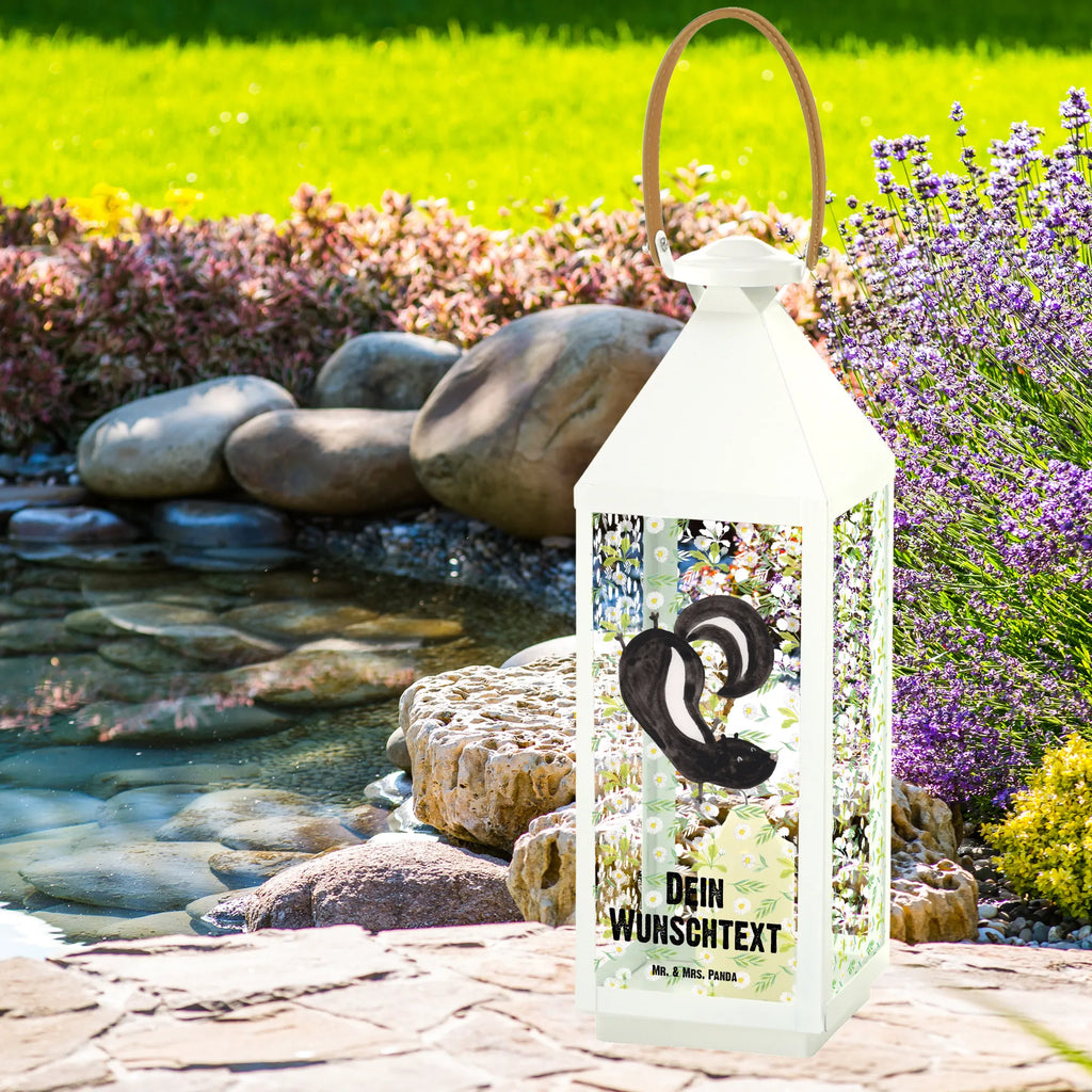 Personalisierte Deko Laterne Stinktier Handstand Innenraum-Laterne Mit Namen, XXL-Laterne Mit Wunschname, Laterne Mit Blumenmotiv Und Wunschname, Moderne Laterne Mit Namen, Hängelaterne Mit Namensgravur, Gartenlaterne Personalisiert, Spiegelglas-Laterne Mit Namensdruck, Orientalische Laterne Mit Namensdruck, Beleuchtete Laterne Mit Namen, Landhausstil-Laterne Mit Namen, Glaslaterne Mit Wunschname, Hängelaterne Deko Mit Namen, Stellbare Laterne Mit Namen, Laternenwindlicht Mit Namen, Skandinavische Laterne Mit Namen, Maritim-Laterne Mit Wunschname, Holzlaterne Mit Namensdruck, Rustikale Laterne Mit Namensgravur, LED-Laterne Mit Namensgravur, Romantische Laterne Mit Wunschname, Laterne Mit Sternenmuster Und Namen, Vintage-Laterne Personalisiert, Minimalistische Laterne Mit Namen, Deko Laterne Mit Namen, Shabby-Chic-Laterne Mit Wunschname, Motivlaterne Mit Namensgravur, Weiße Laterne Mit Wunschname, Laternen-Set Personalisiert, Personalisierte Deko Laterne, Metalllaterne Mit Namen, Wetterfeste Laterne Mit Wunschname, Terrasse-Laterne Mit Wunschnamen, Laterne Mit Griff Und Wunschname, Lichterkettenlaterne Mit Namen, Pastellfarbene Laterne Mit Namensdruck, Laterne Deko Mit Namen, Outdoor-Laterne Mit Wunschname, Teelichthalter Laterne Mit Wunschname, Lichterlaterne Mit Wunschname, Kerzenlaterne Mit Namensdruck, Dekolaterne Mit Wunschname, Tischlaterne Mit Wunschname, Klassische Laterne Mit Namensgravur, Windlichtlaterne Mit Namensgravur, Kleine Laterne Mit Namensdruck, Stinktier, Skunk, Raubtier, Stinker, verpielt, Kind, Wildtier, Stinki, Spielplatz