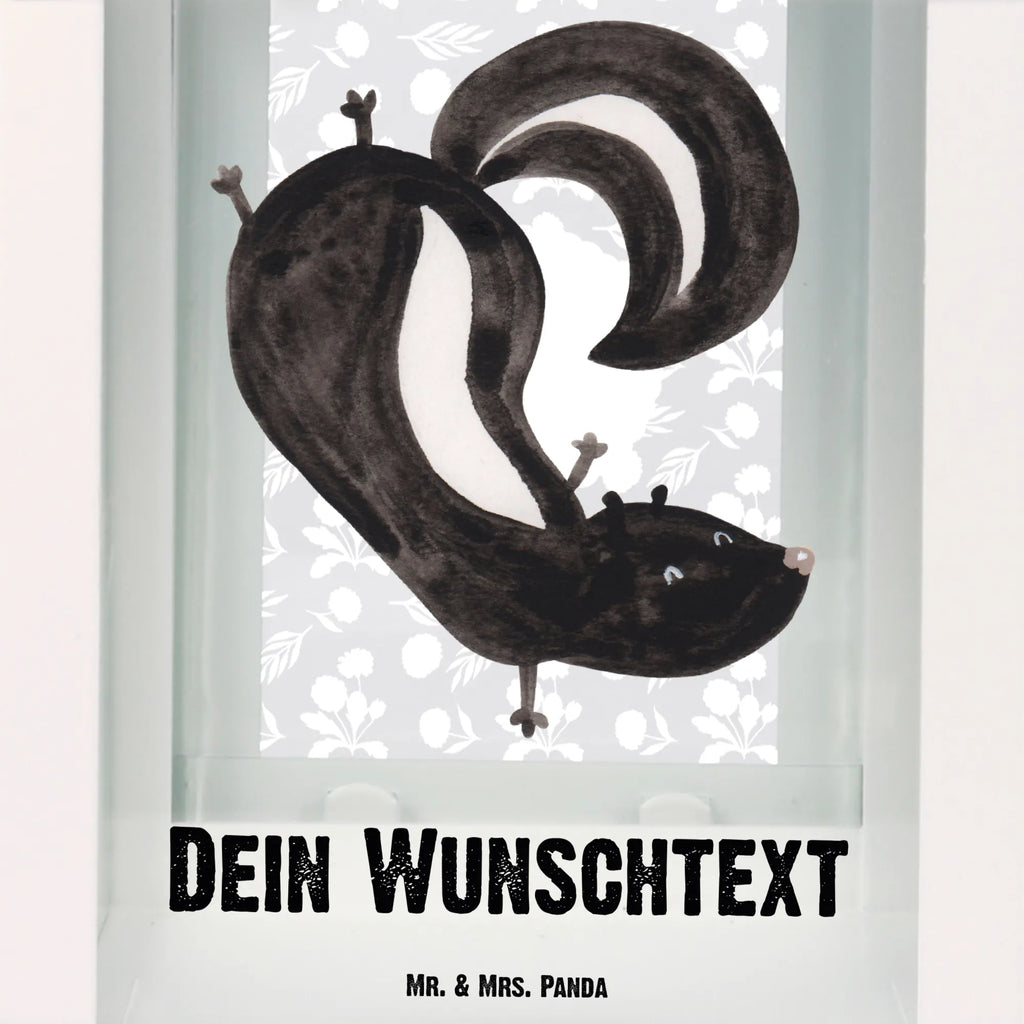 Personalisierte Deko Laterne Stinktier Handstand Innenraum-Laterne Mit Namen, XXL-Laterne Mit Wunschname, Laterne Mit Blumenmotiv Und Wunschname, Moderne Laterne Mit Namen, Hängelaterne Mit Namensgravur, Gartenlaterne Personalisiert, Spiegelglas-Laterne Mit Namensdruck, Orientalische Laterne Mit Namensdruck, Beleuchtete Laterne Mit Namen, Landhausstil-Laterne Mit Namen, Glaslaterne Mit Wunschname, Hängelaterne Deko Mit Namen, Stellbare Laterne Mit Namen, Laternenwindlicht Mit Namen, Skandinavische Laterne Mit Namen, Maritim-Laterne Mit Wunschname, Holzlaterne Mit Namensdruck, Rustikale Laterne Mit Namensgravur, LED-Laterne Mit Namensgravur, Romantische Laterne Mit Wunschname, Laterne Mit Sternenmuster Und Namen, Vintage-Laterne Personalisiert, Minimalistische Laterne Mit Namen, Deko Laterne Mit Namen, Shabby-Chic-Laterne Mit Wunschname, Motivlaterne Mit Namensgravur, Weiße Laterne Mit Wunschname, Laternen-Set Personalisiert, Personalisierte Deko Laterne, Metalllaterne Mit Namen, Wetterfeste Laterne Mit Wunschname, Terrasse-Laterne Mit Wunschnamen, Laterne Mit Griff Und Wunschname, Lichterkettenlaterne Mit Namen, Pastellfarbene Laterne Mit Namensdruck, Laterne Deko Mit Namen, Outdoor-Laterne Mit Wunschname, Teelichthalter Laterne Mit Wunschname, Lichterlaterne Mit Wunschname, Kerzenlaterne Mit Namensdruck, Dekolaterne Mit Wunschname, Tischlaterne Mit Wunschname, Klassische Laterne Mit Namensgravur, Windlichtlaterne Mit Namensgravur, Kleine Laterne Mit Namensdruck, Stinktier, Skunk, Raubtier, Stinker, verpielt, Kind, Wildtier, Stinki, Spielplatz