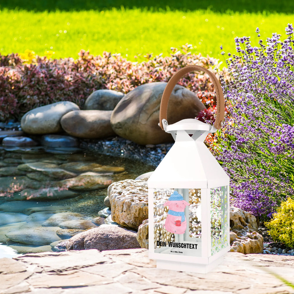 Personalisierte Deko Laterne Glühschwein Deko Laterne, Gartenlaterne Personalisiert, Wetterfeste Laterne Mit Wunschname, Kleine Laterne Mit Namensdruck, Terrasse-Laterne Mit Wunschnamen, Hängelaterne Mit Namensgravur, Windlichtlaterne Mit Namensgravur, Outdoor-Laterne Mit Wunschname, Stellbare Laterne Mit Namen, Spiegelglas-Laterne Mit Namensdruck, Maritim-Laterne Mit Wunschname, Lichterkettenlaterne Mit Namen, Rustikale Laterne Mit Namensgravur, Innenraum-Laterne Mit Namen, Lichterlaterne Mit Wunschname, LED-Laterne Mit Namensgravur, Orientalische Laterne Mit Namensdruck, Weiße Laterne Mit Wunschname, Holzlaterne Mit Namensdruck, Laterne Mit Griff Und Wunschname, Minimalistische Laterne Mit Namen, Metalllaterne Mit Namen, Laterne Mit Blumenmotiv Und Wunschname, Hängelaterne Deko Mit Namen, Romantische Laterne Mit Wunschname, Shabby-Chic-Laterne Mit Wunschname, Windlicht, Dekolaterne Mit Wunschname, Vintage-Laterne Personalisiert, Skandinavische Laterne Mit Namen, Personalisierte Deko Laterne, Laternenwindlicht Mit Namen, Hängeleuchte, Laterne Mit Sternenmuster Und Namen, Leuchten, Kerzenlaterne Mit Namensdruck, Beleuchtete Laterne Mit Namen, Glaslaterne Mit Wunschname, Motivlaterne Mit Namensgravur, Metall Laterne, Klassische Laterne Mit Namensgravur, Deko Laterne Mit Namen, Landhausstil-Laterne Mit Namen, Laternen-Set Personalisiert, Teelichthalter Laterne Mit Wunschname, XXL-Laterne Mit Wunschname, Pastellfarbene Laterne Mit Namensdruck, Laterne Deko Mit Namen, Tischlaterne Mit Wunschname, Moderne Laterne Mit Namen, Weihnachten, Winter, Weihnachtsdeko, Nikolaus, Advent, Heiligabend, Wintermotiv, Weihnachtsmarkt, Glühschwein, Punsch, Glühwein