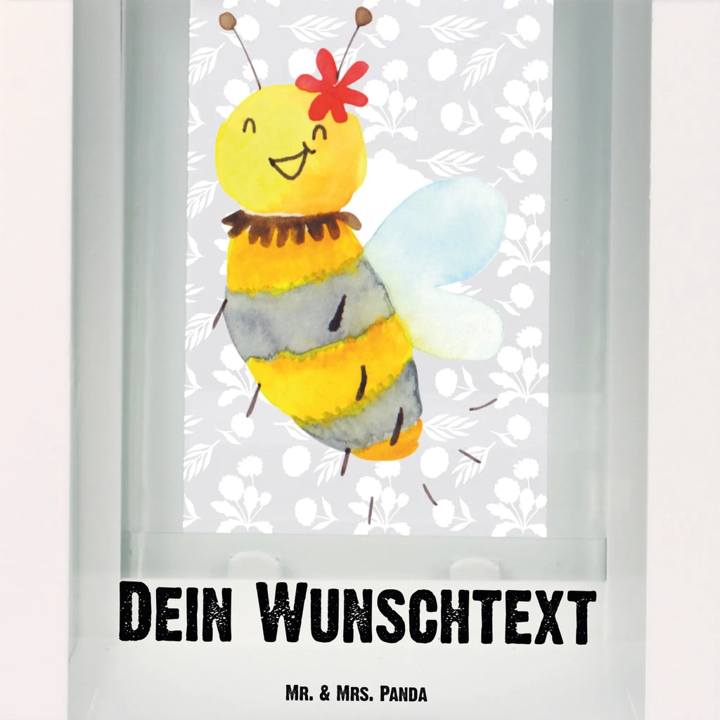 Personalisierte Deko Laterne Biene Blume Stellbare Laterne Mit Namen, Rustikale Laterne Mit Namensgravur, Hängelaterne Mit Namensgravur, Windlichtlaterne Mit Namensgravur, Wetterfeste Laterne Mit Wunschname, Moderne Laterne Mit Namen, Personalisierte Deko Laterne, Minimalistische Laterne Mit Namen, Spiegelglas-Laterne Mit Namensdruck, Skandinavische Laterne Mit Namen, Lichterlaterne Mit Wunschname, Teelichthalter Laterne Mit Wunschname, Kerzenlaterne Mit Namensdruck, Lichterkettenlaterne Mit Namen, Glaslaterne Mit Wunschname, Terrasse-Laterne Mit Wunschnamen, Pastellfarbene Laterne Mit Namensdruck, XXL-Laterne Mit Wunschname, Hängelaterne Deko Mit Namen, Laterne Mit Blumenmotiv Und Wunschname, Innenraum-Laterne Mit Namen, Romantische Laterne Mit Wunschname, Vintage-Laterne Personalisiert, Holzlaterne Mit Namensdruck, Kleine Laterne Mit Namensdruck, Gartenlaterne Personalisiert, Dekolaterne Mit Wunschname, Deko Laterne Mit Namen, Weiße Laterne Mit Wunschname, Laterne Mit Griff Und Wunschname, Motivlaterne Mit Namensgravur, Orientalische Laterne Mit Namensdruck, LED-Laterne Mit Namensgravur, Laternenwindlicht Mit Namen, Laternen-Set Personalisiert, Maritim-Laterne Mit Wunschname, Laterne Mit Sternenmuster Und Namen, Shabby-Chic-Laterne Mit Wunschname, Metalllaterne Mit Namen, Laterne Deko Mit Namen, Landhausstil-Laterne Mit Namen, Klassische Laterne Mit Namensgravur, Beleuchtete Laterne Mit Namen, Outdoor-Laterne Mit Wunschname, Tischlaterne Mit Wunschname, Biene, Wespe, Hummel