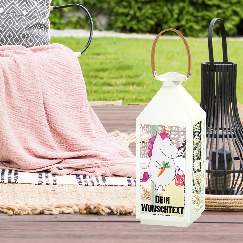 Personalisierte Deko Laterne Einhorn Gemüse Lichterlaterne Mit Wunschname, Lichterkettenlaterne Mit Namen, Windlicht, Outdoor-Laterne Mit Wunschname, Klassische Laterne Mit Namensgravur, Laterne Mit Griff Und Wunschname, Gartenlaterne Personalisiert, Maritim-Laterne Mit Wunschname, Hängelaterne Deko Mit Namen, Rustikale Laterne Mit Namensgravur, Landhausstil-Laterne Mit Namen, Kerzenlaterne Mit Namensdruck, Vintage-Laterne Personalisiert, Leuchten, XXL-Laterne Mit Wunschname, Weiße Laterne Mit Wunschname, Teelichthalter Laterne Mit Wunschname, Orientalische Laterne Mit Namensdruck, Kleine Laterne Mit Namensdruck, Deko Laterne, Windlichtlaterne Mit Namensgravur, Holzlaterne Mit Namensdruck, LED-Laterne Mit Namensgravur, Dekolaterne Mit Wunschname, Hängeleuchte, Spiegelglas-Laterne Mit Namensdruck, Skandinavische Laterne Mit Namen, Metall Laterne, Innenraum-Laterne Mit Namen, Romantische Laterne Mit Wunschname, Minimalistische Laterne Mit Namen, Laterne Mit Blumenmotiv Und Wunschname, Personalisierte Deko Laterne, Shabby-Chic-Laterne Mit Wunschname, Metalllaterne Mit Namen, Deko Laterne Mit Namen, Motivlaterne Mit Namensgravur, Hängelaterne Mit Namensgravur, Moderne Laterne Mit Namen, Glaslaterne Mit Wunschname, Beleuchtete Laterne Mit Namen, Laterne Deko Mit Namen, Laterne Mit Sternenmuster Und Namen, Laternenwindlicht Mit Namen, Stellbare Laterne Mit Namen, Wetterfeste Laterne Mit Wunschname, Pastellfarbene Laterne Mit Namensdruck, Laternen-Set Personalisiert, Tischlaterne Mit Wunschname, Terrasse-Laterne Mit Wunschnamen, Unicorn, Einhorn, Einhörner, Einhorn Deko, Wochenmarkt, Gemüse, Biomarkt