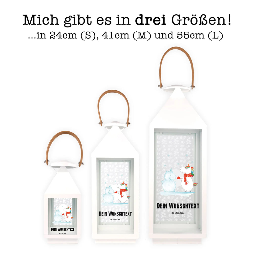 Personalisierte Deko Laterne Einhorn Schneemann Landhausstil-Laterne Mit Namen, Maritim-Laterne Mit Wunschname, Leuchten, Teelichthalter Laterne Mit Wunschname, Innenraum-Laterne Mit Namen, Motivlaterne Mit Namensgravur, Hängeleuchte, Tischlaterne Mit Wunschname, Glaslaterne Mit Wunschname, Stellbare Laterne Mit Namen, Deko Laterne, Weiße Laterne Mit Wunschname, Hängelaterne Deko Mit Namen, Moderne Laterne Mit Namen, Kerzenlaterne Mit Namensdruck, Holzlaterne Mit Namensdruck, Vintage-Laterne Personalisiert, Terrasse-Laterne Mit Wunschnamen, LED-Laterne Mit Namensgravur, Lichterlaterne Mit Wunschname, Personalisierte Deko Laterne, Romantische Laterne Mit Wunschname, Laternen-Set Personalisiert, Rustikale Laterne Mit Namensgravur, Hängelaterne Mit Namensgravur, Metall Laterne, Windlicht, Outdoor-Laterne Mit Wunschname, Kleine Laterne Mit Namensdruck, Dekolaterne Mit Wunschname, Gartenlaterne Personalisiert, Metalllaterne Mit Namen, Windlichtlaterne Mit Namensgravur, XXL-Laterne Mit Wunschname, Beleuchtete Laterne Mit Namen, Minimalistische Laterne Mit Namen, Laterne Deko Mit Namen, Shabby-Chic-Laterne Mit Wunschname, Spiegelglas-Laterne Mit Namensdruck, Lichterkettenlaterne Mit Namen, Klassische Laterne Mit Namensgravur, Laterne Mit Sternenmuster Und Namen, Laterne Mit Griff Und Wunschname, Orientalische Laterne Mit Namensdruck, Laternenwindlicht Mit Namen, Deko Laterne Mit Namen, Laterne Mit Blumenmotiv Und Wunschname, Skandinavische Laterne Mit Namen, Pastellfarbene Laterne Mit Namensdruck, Wetterfeste Laterne Mit Wunschname, Unicorn, Einhorn, Einhörner, Einhorn Deko, Mütze, kalt, X-Mas, Kuchen, Schnee, Weihnachten, Handschuhe, Schneemann, Winter