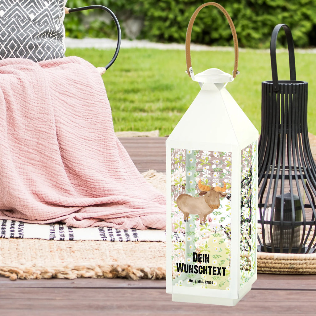 Personalisierte Deko Laterne Sternzeichen Stier Deko Laterne Mit Namen, Terrasse-Laterne Mit Wunschnamen, Shabby-Chic-Laterne Mit Wunschname, Weiße Laterne Mit Wunschname, Holzlaterne Mit Namensdruck, Laternen-Set Personalisiert, Gartenlaterne Personalisiert, Personalisierte Deko Laterne, Windlichtlaterne Mit Namensgravur, Laterne Mit Griff Und Wunschname, Dekolaterne Mit Wunschname, Klassische Laterne Mit Namensgravur, Laterne Mit Sternenmuster Und Namen, Kleine Laterne Mit Namensdruck, Teelichthalter Laterne Mit Wunschname, Metalllaterne Mit Namen, Laterne Mit Blumenmotiv Und Wunschname, Pastellfarbene Laterne Mit Namensdruck, Moderne Laterne Mit Namen, Spiegelglas-Laterne Mit Namensdruck, Romantische Laterne Mit Wunschname, Glaslaterne Mit Wunschname, LED-Laterne Mit Namensgravur, Hängelaterne Mit Namensgravur, Stellbare Laterne Mit Namen, Tischlaterne Mit Wunschname, Outdoor-Laterne Mit Wunschname, Innenraum-Laterne Mit Namen, Maritim-Laterne Mit Wunschname, Vintage-Laterne Personalisiert, Wetterfeste Laterne Mit Wunschname, Landhausstil-Laterne Mit Namen, Skandinavische Laterne Mit Namen, Rustikale Laterne Mit Namensgravur, XXL-Laterne Mit Wunschname, Kerzenlaterne Mit Namensdruck, Motivlaterne Mit Namensgravur, Lichterkettenlaterne Mit Namen, Hängelaterne Deko Mit Namen, Beleuchtete Laterne Mit Namen, Laternenwindlicht Mit Namen, Laterne Deko Mit Namen, Orientalische Laterne Mit Namensdruck, Lichterlaterne Mit Wunschname, Minimalistische Laterne Mit Namen, Tierkreiszeichen, Sternzeichen, Horoskop, Astrologie, Aszendent, Geschenk Mai, Stier Geschenk, Geburtstag April, Stier Sternzeichen, Ochse, Rind, Geschenk April, Stier, Geburtstag Mai