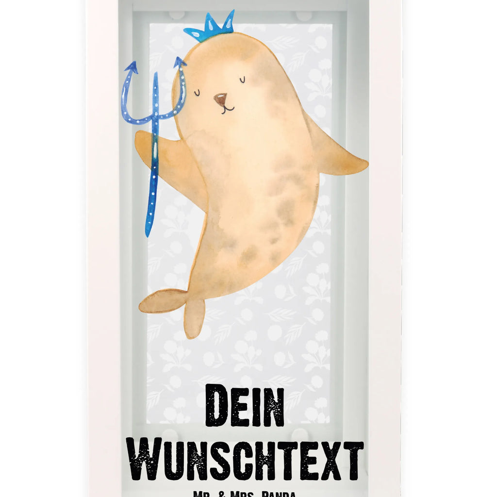 Personalisierte Deko Laterne Sternzeichen Wassermann Motivlaterne Mit Namensgravur, Minimalistische Laterne Mit Namen, Lichterlaterne Mit Wunschname, Metalllaterne Mit Namen, Deko Laterne, Windlicht, Skandinavische Laterne Mit Namen, Klassische Laterne Mit Namensgravur, Laternenwindlicht Mit Namen, Spiegelglas-Laterne Mit Namensdruck, Gartenlaterne Personalisiert, Laterne Deko Mit Namen, Leuchten, Personalisierte Deko Laterne, Holzlaterne Mit Namensdruck, Hängeleuchte, Laternen-Set Personalisiert, Hängelaterne Deko Mit Namen, Hängelaterne Mit Namensgravur, Orientalische Laterne Mit Namensdruck, Glaslaterne Mit Wunschname, Lichterkettenlaterne Mit Namen, Rustikale Laterne Mit Namensgravur, Innenraum-Laterne Mit Namen, Wetterfeste Laterne Mit Wunschname, Tischlaterne Mit Wunschname, Weiße Laterne Mit Wunschname, Deko Laterne Mit Namen, Teelichthalter Laterne Mit Wunschname, Laterne Mit Sternenmuster Und Namen, Laterne Mit Griff Und Wunschname, Shabby-Chic-Laterne Mit Wunschname, Landhausstil-Laterne Mit Namen, Kerzenlaterne Mit Namensdruck, Pastellfarbene Laterne Mit Namensdruck, Stellbare Laterne Mit Namen, Maritim-Laterne Mit Wunschname, Metall Laterne, Kleine Laterne Mit Namensdruck, Outdoor-Laterne Mit Wunschname, LED-Laterne Mit Namensgravur, Windlichtlaterne Mit Namensgravur, Romantische Laterne Mit Wunschname, Beleuchtete Laterne Mit Namen, Terrasse-Laterne Mit Wunschnamen, Dekolaterne Mit Wunschname, XXL-Laterne Mit Wunschname, Laterne Mit Blumenmotiv Und Wunschname, Vintage-Laterne Personalisiert, Moderne Laterne Mit Namen, Sternzeichen, Tierkreiszeichen, Horoskop, Astrologie, Aszendent, Geburtstag Januar, Geschenk Januar, Meermann, Wassermann Sternzeichen, Geschenk Februar, Nix, Wassermann Geschenk, Meer Geschenk, Geburtstag Februar