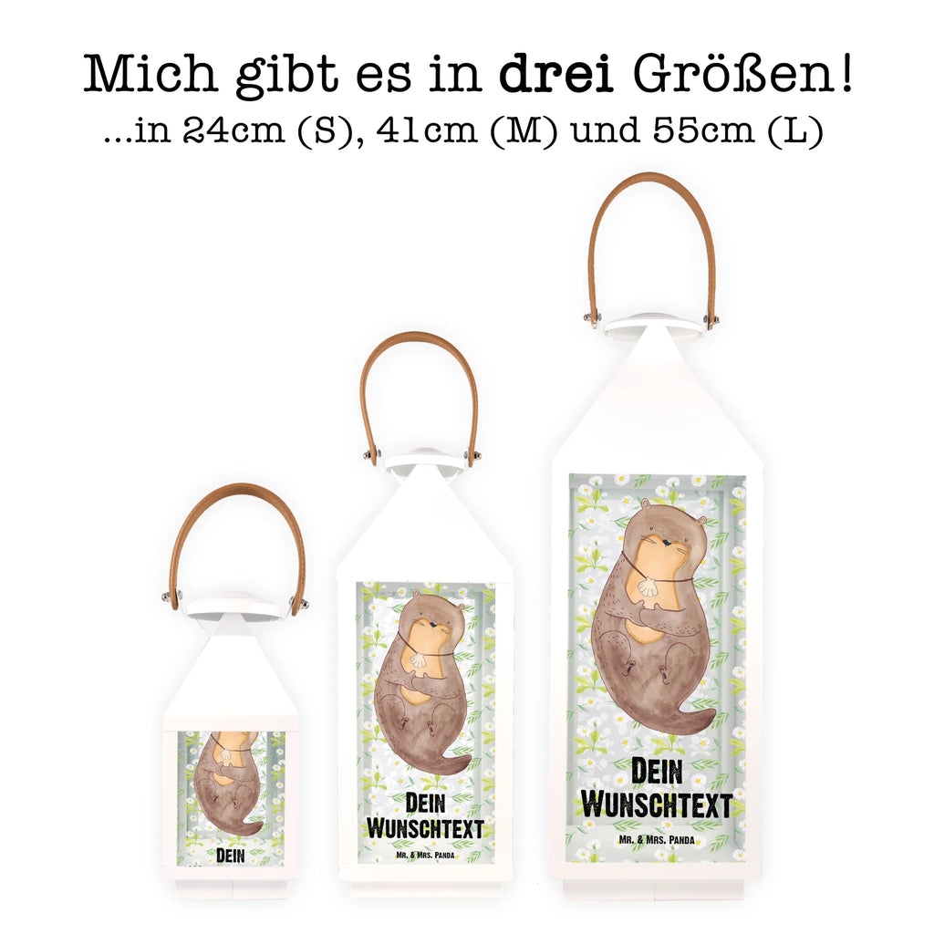 Personalisierte Deko Laterne Otter mit Muschelmedaillon Personalisierte Deko Laterne, Holzlaterne Mit Namensdruck, Metalllaterne Mit Namen, Shabby-Chic-Laterne Mit Wunschname, Kerzenlaterne Mit Namensdruck, Beleuchtete Laterne Mit Namen, XXL-Laterne Mit Wunschname, Kleine Laterne Mit Namensdruck, Deko Laterne Mit Namen, Laterne Mit Blumenmotiv Und Wunschname, Innenraum-Laterne Mit Namen, Spiegelglas-Laterne Mit Namensdruck, Laternenwindlicht Mit Namen, Outdoor-Laterne Mit Wunschname, Landhausstil-Laterne Mit Namen, Minimalistische Laterne Mit Namen, Laternen-Set Personalisiert, Maritim-Laterne Mit Wunschname, Hängelaterne Mit Namensgravur, Laterne Mit Sternenmuster Und Namen, Terrasse-Laterne Mit Wunschnamen, Romantische Laterne Mit Wunschname, Teelichthalter Laterne Mit Wunschname, Laterne Mit Griff Und Wunschname, Weiße Laterne Mit Wunschname, Moderne Laterne Mit Namen, Wetterfeste Laterne Mit Wunschname, Gartenlaterne Personalisiert, Lichterkettenlaterne Mit Namen, Pastellfarbene Laterne Mit Namensdruck, Windlichtlaterne Mit Namensgravur, Glaslaterne Mit Wunschname, Rustikale Laterne Mit Namensgravur, LED-Laterne Mit Namensgravur, Klassische Laterne Mit Namensgravur, Orientalische Laterne Mit Namensdruck, Hängelaterne Deko Mit Namen, Stellbare Laterne Mit Namen, Lichterlaterne Mit Wunschname, Tischlaterne Mit Wunschname, Laterne Deko Mit Namen, Dekolaterne Mit Wunschname, Motivlaterne Mit Namensgravur, Vintage-Laterne Personalisiert, Skandinavische Laterne Mit Namen, Otter, Fischotter, Seeotter, Tagträumen, Otterliebe, Büro, Motivation, grübeln, träumen