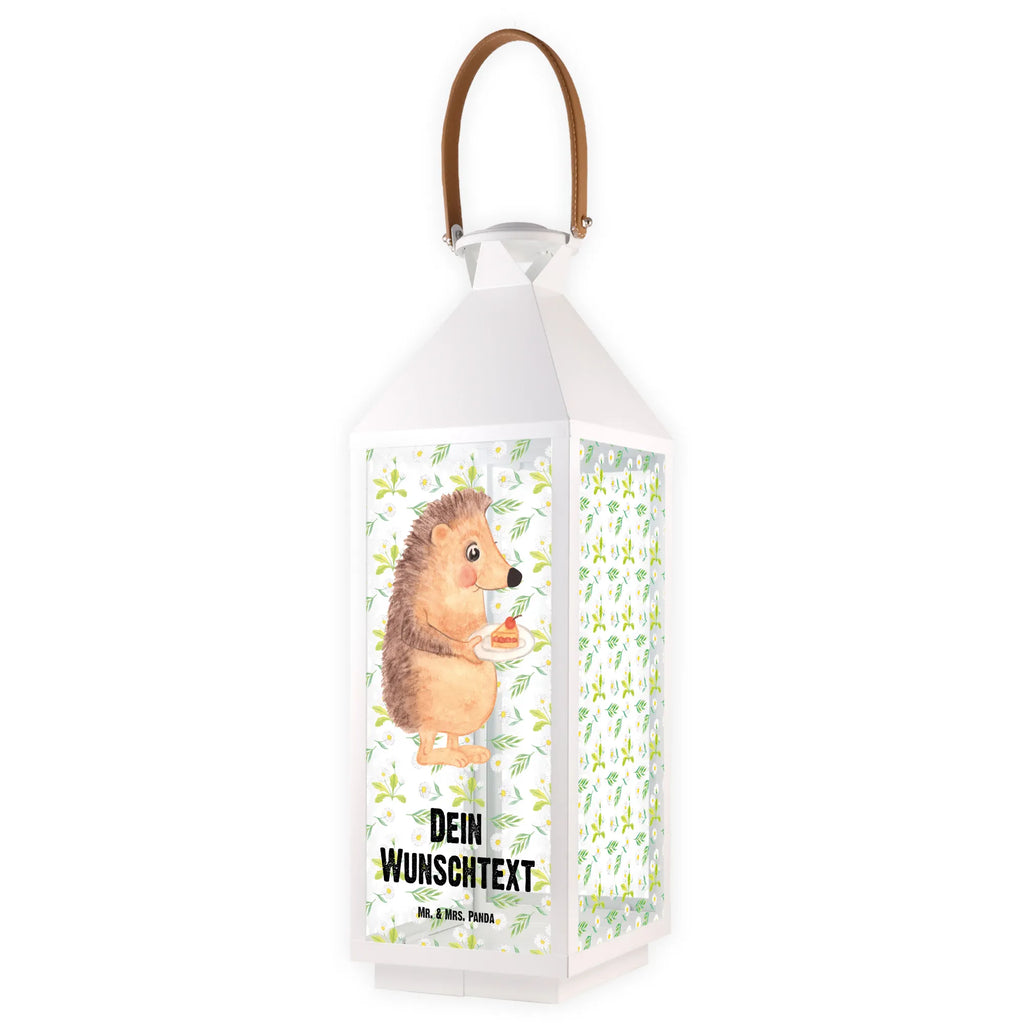 Personalisierte Deko Laterne Igel mit Kuchenstück LED-Laterne Mit Namensgravur, Vintage-Laterne Personalisiert, Minimalistische Laterne Mit Namen, Holzlaterne Mit Namensdruck, Motivlaterne Mit Namensgravur, Skandinavische Laterne Mit Namen, Romantische Laterne Mit Wunschname, Outdoor-Laterne Mit Wunschname, XXL-Laterne Mit Wunschname, Shabby-Chic-Laterne Mit Wunschname, Laterne Mit Sternenmuster Und Namen, Teelichthalter Laterne Mit Wunschname, Wetterfeste Laterne Mit Wunschname, Landhausstil-Laterne Mit Namen, Hängelaterne Deko Mit Namen, Kleine Laterne Mit Namensdruck, Klassische Laterne Mit Namensgravur, Laternenwindlicht Mit Namen, Stellbare Laterne Mit Namen, Hängeleuchte, Windlichtlaterne Mit Namensgravur, Glaslaterne Mit Wunschname, Maritim-Laterne Mit Wunschname, Kerzenlaterne Mit Namensdruck, Spiegelglas-Laterne Mit Namensdruck, Lichterkettenlaterne Mit Namen, Gartenlaterne Personalisiert, Leuchten, Personalisierte Deko Laterne, Rustikale Laterne Mit Namensgravur, Lichterlaterne Mit Wunschname, Dekolaterne Mit Wunschname, Orientalische Laterne Mit Namensdruck, Moderne Laterne Mit Namen, Laternen-Set Personalisiert, Laterne Mit Blumenmotiv Und Wunschname, Metalllaterne Mit Namen, Deko Laterne Mit Namen, Laterne Mit Griff Und Wunschname, Pastellfarbene Laterne Mit Namensdruck, Terrasse-Laterne Mit Wunschnamen, Tischlaterne Mit Wunschname, Deko Laterne, Weiße Laterne Mit Wunschname, Innenraum-Laterne Mit Namen, Hängelaterne Mit Namensgravur, Laterne Deko Mit Namen, Windlicht, Beleuchtete Laterne Mit Namen, Metall Laterne, Lustige Sprüche, Tiere, Tiermotive, Gute Laune, Einladung Party, Geburtstagskuchen, Kuchen Backen, Torte, Igel, Backen Geschenk, Essen Spruch, Kuchen
