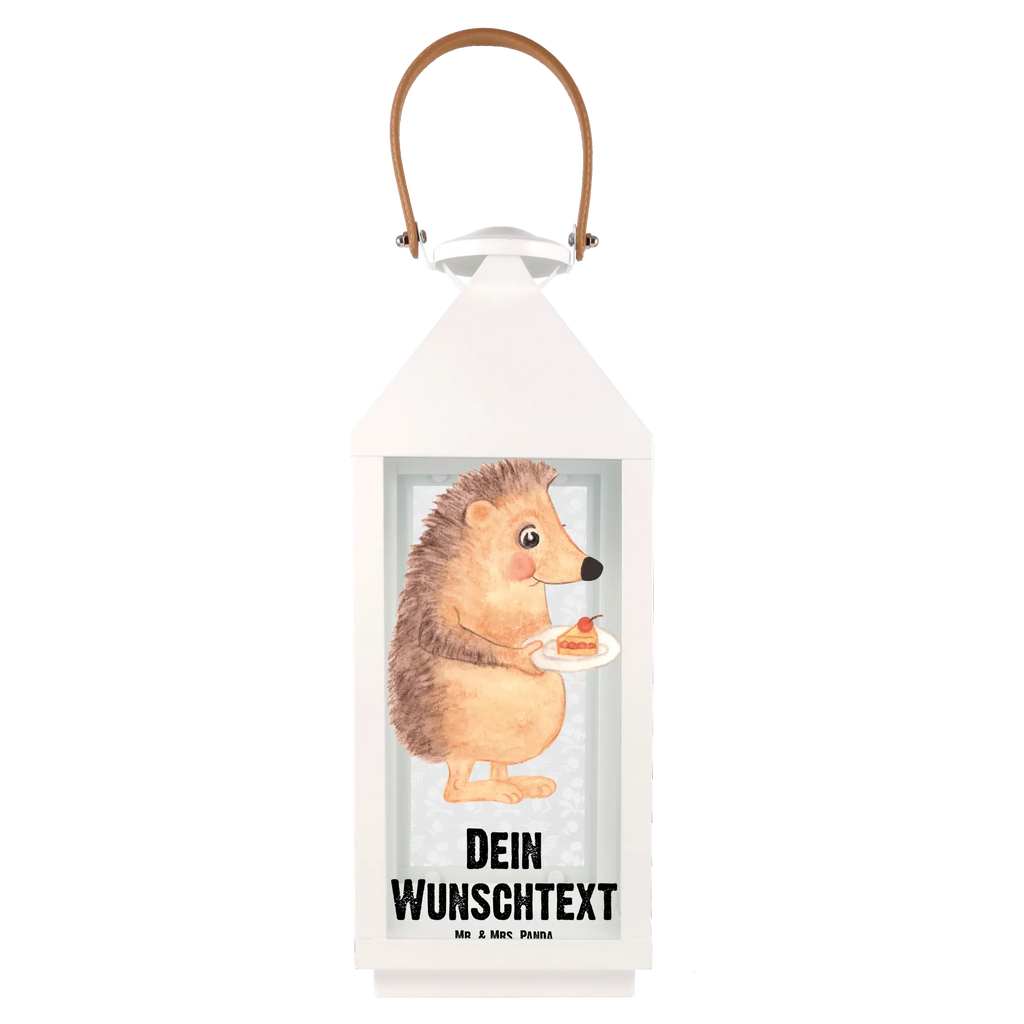 Personalisierte Deko Laterne Igel mit Kuchenstück LED-Laterne Mit Namensgravur, Vintage-Laterne Personalisiert, Minimalistische Laterne Mit Namen, Holzlaterne Mit Namensdruck, Motivlaterne Mit Namensgravur, Skandinavische Laterne Mit Namen, Romantische Laterne Mit Wunschname, Outdoor-Laterne Mit Wunschname, XXL-Laterne Mit Wunschname, Shabby-Chic-Laterne Mit Wunschname, Laterne Mit Sternenmuster Und Namen, Teelichthalter Laterne Mit Wunschname, Wetterfeste Laterne Mit Wunschname, Landhausstil-Laterne Mit Namen, Hängelaterne Deko Mit Namen, Kleine Laterne Mit Namensdruck, Klassische Laterne Mit Namensgravur, Laternenwindlicht Mit Namen, Stellbare Laterne Mit Namen, Hängeleuchte, Windlichtlaterne Mit Namensgravur, Glaslaterne Mit Wunschname, Maritim-Laterne Mit Wunschname, Kerzenlaterne Mit Namensdruck, Spiegelglas-Laterne Mit Namensdruck, Lichterkettenlaterne Mit Namen, Gartenlaterne Personalisiert, Leuchten, Personalisierte Deko Laterne, Rustikale Laterne Mit Namensgravur, Lichterlaterne Mit Wunschname, Dekolaterne Mit Wunschname, Orientalische Laterne Mit Namensdruck, Moderne Laterne Mit Namen, Laternen-Set Personalisiert, Laterne Mit Blumenmotiv Und Wunschname, Metalllaterne Mit Namen, Deko Laterne Mit Namen, Laterne Mit Griff Und Wunschname, Pastellfarbene Laterne Mit Namensdruck, Terrasse-Laterne Mit Wunschnamen, Tischlaterne Mit Wunschname, Deko Laterne, Weiße Laterne Mit Wunschname, Innenraum-Laterne Mit Namen, Hängelaterne Mit Namensgravur, Laterne Deko Mit Namen, Windlicht, Beleuchtete Laterne Mit Namen, Metall Laterne, Lustige Sprüche, Tiere, Tiermotive, Gute Laune, Einladung Party, Geburtstagskuchen, Kuchen Backen, Torte, Igel, Backen Geschenk, Essen Spruch, Kuchen