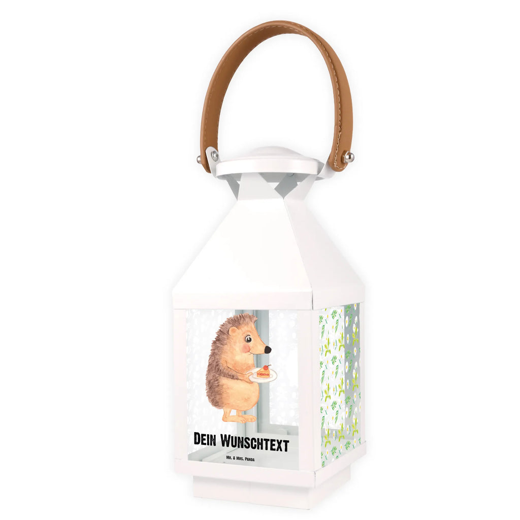 Personalisierte Deko Laterne Igel mit Kuchenstück LED-Laterne Mit Namensgravur, Vintage-Laterne Personalisiert, Minimalistische Laterne Mit Namen, Holzlaterne Mit Namensdruck, Motivlaterne Mit Namensgravur, Skandinavische Laterne Mit Namen, Romantische Laterne Mit Wunschname, Outdoor-Laterne Mit Wunschname, XXL-Laterne Mit Wunschname, Shabby-Chic-Laterne Mit Wunschname, Laterne Mit Sternenmuster Und Namen, Teelichthalter Laterne Mit Wunschname, Wetterfeste Laterne Mit Wunschname, Landhausstil-Laterne Mit Namen, Hängelaterne Deko Mit Namen, Kleine Laterne Mit Namensdruck, Klassische Laterne Mit Namensgravur, Laternenwindlicht Mit Namen, Stellbare Laterne Mit Namen, Hängeleuchte, Windlichtlaterne Mit Namensgravur, Glaslaterne Mit Wunschname, Maritim-Laterne Mit Wunschname, Kerzenlaterne Mit Namensdruck, Spiegelglas-Laterne Mit Namensdruck, Lichterkettenlaterne Mit Namen, Gartenlaterne Personalisiert, Leuchten, Personalisierte Deko Laterne, Rustikale Laterne Mit Namensgravur, Lichterlaterne Mit Wunschname, Dekolaterne Mit Wunschname, Orientalische Laterne Mit Namensdruck, Moderne Laterne Mit Namen, Laternen-Set Personalisiert, Laterne Mit Blumenmotiv Und Wunschname, Metalllaterne Mit Namen, Deko Laterne Mit Namen, Laterne Mit Griff Und Wunschname, Pastellfarbene Laterne Mit Namensdruck, Terrasse-Laterne Mit Wunschnamen, Tischlaterne Mit Wunschname, Deko Laterne, Weiße Laterne Mit Wunschname, Innenraum-Laterne Mit Namen, Hängelaterne Mit Namensgravur, Laterne Deko Mit Namen, Windlicht, Beleuchtete Laterne Mit Namen, Metall Laterne, Lustige Sprüche, Tiere, Tiermotive, Gute Laune, Einladung Party, Geburtstagskuchen, Kuchen Backen, Torte, Igel, Backen Geschenk, Essen Spruch, Kuchen