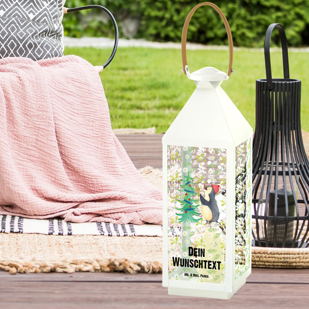 Personalisierte Deko Laterne Pinguin Weihnachtsbaum Laterne Mit Blumenmotiv Und Wunschname, Hängelaterne Deko Mit Namen, Romantische Laterne Mit Wunschname, Gartenlaterne Personalisiert, Beleuchtete Laterne Mit Namen, Innenraum-Laterne Mit Namen, Laterne Mit Sternenmuster Und Namen, Lichterkettenlaterne Mit Namen, Metalllaterne Mit Namen, Teelichthalter Laterne Mit Wunschname, Shabby-Chic-Laterne Mit Wunschname, Laterne Deko Mit Namen, Tischlaterne Mit Wunschname, Laternenwindlicht Mit Namen, Motivlaterne Mit Namensgravur, Moderne Laterne Mit Namen, Lichterlaterne Mit Wunschname, Stellbare Laterne Mit Namen, Pastellfarbene Laterne Mit Namensdruck, Glaslaterne Mit Wunschname, Hängelaterne Mit Namensgravur, Outdoor-Laterne Mit Wunschname, Terrasse-Laterne Mit Wunschnamen, Wetterfeste Laterne Mit Wunschname, Kerzenlaterne Mit Namensdruck, Dekolaterne Mit Wunschname, Holzlaterne Mit Namensdruck, Orientalische Laterne Mit Namensdruck, Vintage-Laterne Personalisiert, Klassische Laterne Mit Namensgravur, Weiße Laterne Mit Wunschname, LED-Laterne Mit Namensgravur, Windlichtlaterne Mit Namensgravur, Skandinavische Laterne Mit Namen, Personalisierte Deko Laterne, XXL-Laterne Mit Wunschname, Minimalistische Laterne Mit Namen, Maritim-Laterne Mit Wunschname, Rustikale Laterne Mit Namensgravur, Landhausstil-Laterne Mit Namen, Spiegelglas-Laterne Mit Namensdruck, Deko Laterne Mit Namen, Kleine Laterne Mit Namensdruck, Laterne Mit Griff Und Wunschname, Laternen-Set Personalisiert, Winter, Weihnachten, Weihnachtsdeko, Nikolaus, Advent, Heiligabend, Wintermotiv, Pinguin