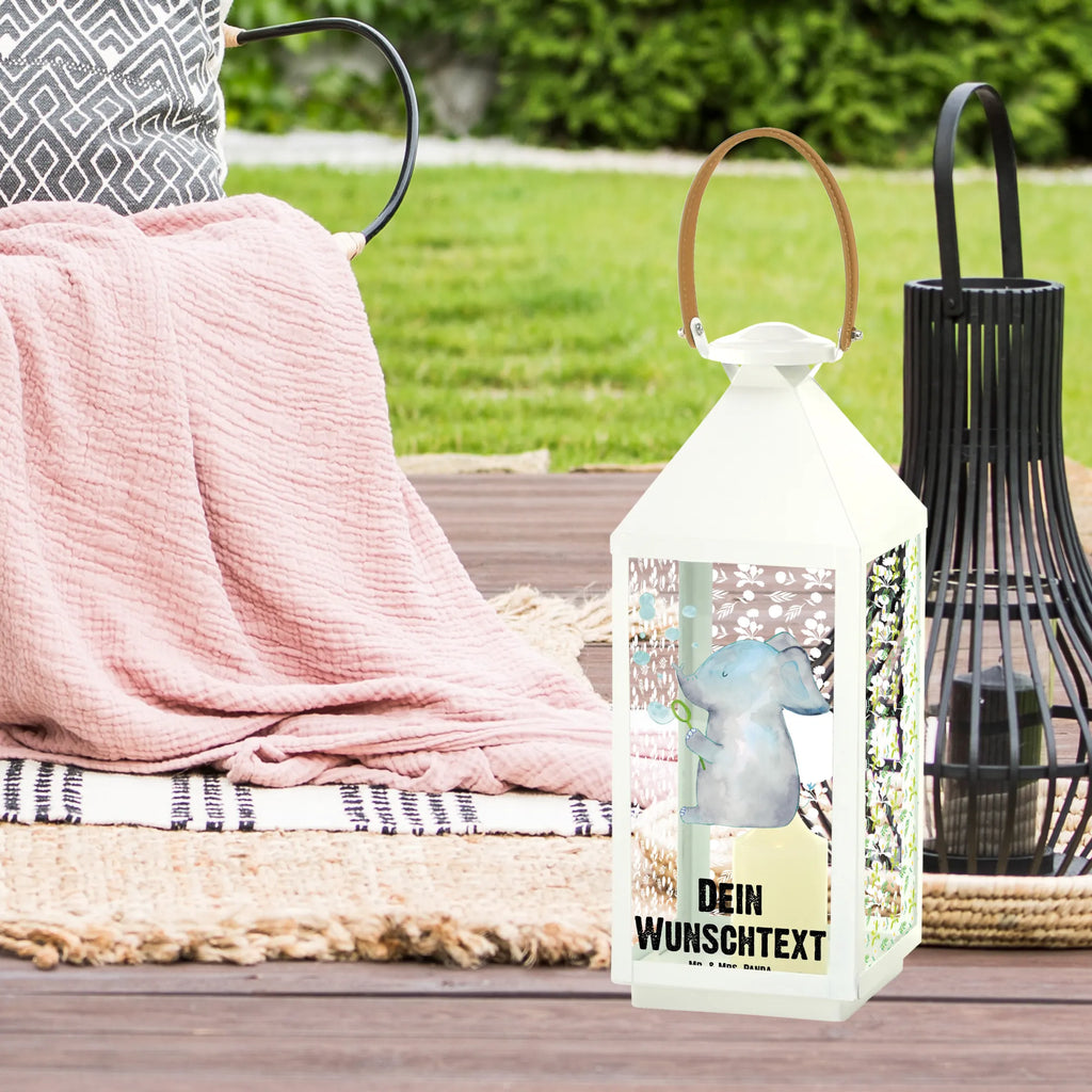 Personalisierte Deko Laterne Elefant Seifenblasen Landhausstil-Laterne Mit Namen, Metall Laterne, Laternen-Set Personalisiert, Lichterkettenlaterne Mit Namen, Hängelaterne Mit Namensgravur, Kerzenlaterne Mit Namensdruck, Laterne Deko Mit Namen, Romantische Laterne Mit Wunschname, Personalisierte Deko Laterne, Moderne Laterne Mit Namen, Holzlaterne Mit Namensdruck, Kleine Laterne Mit Namensdruck, Spiegelglas-Laterne Mit Namensdruck, Innenraum-Laterne Mit Namen, Laterne Mit Griff Und Wunschname, Deko Laterne, Vintage-Laterne Personalisiert, Stellbare Laterne Mit Namen, Wetterfeste Laterne Mit Wunschname, Windlichtlaterne Mit Namensgravur, Pastellfarbene Laterne Mit Namensdruck, Laterne Mit Blumenmotiv Und Wunschname, Orientalische Laterne Mit Namensdruck, Lichterlaterne Mit Wunschname, Laterne Mit Sternenmuster Und Namen, Beleuchtete Laterne Mit Namen, XXL-Laterne Mit Wunschname, Windlicht, Teelichthalter Laterne Mit Wunschname, Glaslaterne Mit Wunschname, LED-Laterne Mit Namensgravur, Hängelaterne Deko Mit Namen, Leuchten, Gartenlaterne Personalisiert, Tischlaterne Mit Wunschname, Minimalistische Laterne Mit Namen, Dekolaterne Mit Wunschname, Shabby-Chic-Laterne Mit Wunschname, Laternenwindlicht Mit Namen, Weiße Laterne Mit Wunschname, Hängeleuchte, Metalllaterne Mit Namen, Terrasse-Laterne Mit Wunschnamen, Outdoor-Laterne Mit Wunschname, Rustikale Laterne Mit Namensgravur, Maritim-Laterne Mit Wunschname, Skandinavische Laterne Mit Namen, Motivlaterne Mit Namensgravur, Deko Laterne Mit Namen, Klassische Laterne Mit Namensgravur, Lustige Sprüche, Tiere, Tiermotive, Gute Laune, Elefanten, Gefühl. Daheim, Elefant, Liebesspruch, Seifenblasen, Liebesbeweis, Liebe, Rüsseltier, Dickhäuter, Heimat