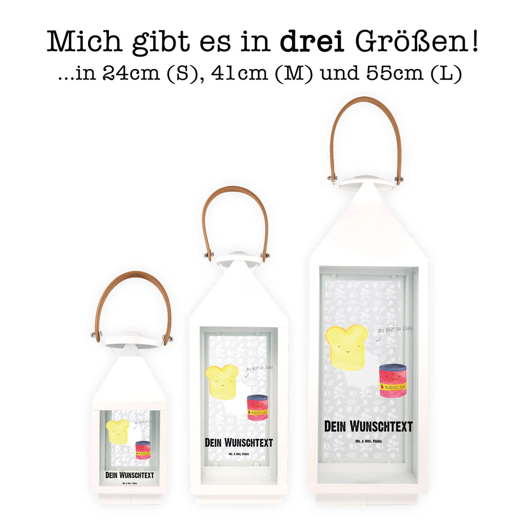Personalisierte Deko Laterne Toast & Marmelade Shabby-Chic-Laterne Mit Wunschname, Stellbare Laterne Mit Namen, Motivlaterne Mit Namensgravur, Orientalische Laterne Mit Namensdruck, Tischlaterne Mit Wunschname, Outdoor-Laterne Mit Wunschname, Gartenlaterne Personalisiert, Deko Laterne Mit Namen, Maritim-Laterne Mit Wunschname, Laternenwindlicht Mit Namen, Pastellfarbene Laterne Mit Namensdruck, Teelichthalter Laterne Mit Wunschname, Klassische Laterne Mit Namensgravur, Weiße Laterne Mit Wunschname, Hängeleuchte, Laterne Mit Sternenmuster Und Namen, Landhausstil-Laterne Mit Namen, Holzlaterne Mit Namensdruck, Hängelaterne Deko Mit Namen, LED-Laterne Mit Namensgravur, Minimalistische Laterne Mit Namen, Moderne Laterne Mit Namen, Laternen-Set Personalisiert, Leuchten, Metall Laterne, Skandinavische Laterne Mit Namen, Vintage-Laterne Personalisiert, Lichterlaterne Mit Wunschname, Romantische Laterne Mit Wunschname, Windlicht, Dekolaterne Mit Wunschname, Laterne Mit Griff Und Wunschname, Terrasse-Laterne Mit Wunschnamen, Hängelaterne Mit Namensgravur, Glaslaterne Mit Wunschname, Lichterkettenlaterne Mit Namen, Innenraum-Laterne Mit Namen, Spiegelglas-Laterne Mit Namensdruck, Windlichtlaterne Mit Namensgravur, Kerzenlaterne Mit Namensdruck, XXL-Laterne Mit Wunschname, Beleuchtete Laterne Mit Namen, Kleine Laterne Mit Namensdruck, Deko Laterne, Laterne Mit Blumenmotiv Und Wunschname, Metalllaterne Mit Namen, Wetterfeste Laterne Mit Wunschname, Personalisierte Deko Laterne, Laterne Deko Mit Namen, Rustikale Laterne Mit Namensgravur, Lustige Sprüche, Tiere, Tiermotive, Gute Laune, Brot, Frühstück Einladung, Marmelade, Küche Spruch, Toastbrot, Süße Postkarte, Dreamteam, Toast, Süß, Küche Deko