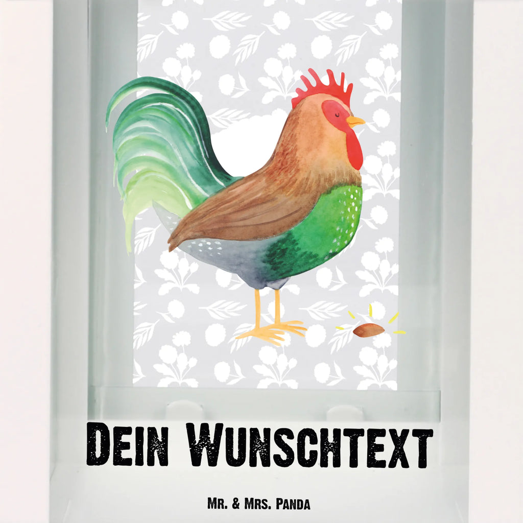 Personalisierte Deko Laterne Hahn mit Korn Beleuchtete Laterne Mit Namen, Landhausstil-Laterne Mit Namen, Lichterkettenlaterne Mit Namen, Shabby-Chic-Laterne Mit Wunschname, Teelichthalter Laterne Mit Wunschname, Innenraum-Laterne Mit Namen, Klassische Laterne Mit Namensgravur, Windlichtlaterne Mit Namensgravur, Moderne Laterne Mit Namen, Skandinavische Laterne Mit Namen, Kleine Laterne Mit Namensdruck, Metalllaterne Mit Namen, Kerzenlaterne Mit Namensdruck, Vintage-Laterne Personalisiert, Laternenwindlicht Mit Namen, Lichterlaterne Mit Wunschname, Holzlaterne Mit Namensdruck, Weiße Laterne Mit Wunschname, Motivlaterne Mit Namensgravur, XXL-Laterne Mit Wunschname, Personalisierte Deko Laterne, Pastellfarbene Laterne Mit Namensdruck, Rustikale Laterne Mit Namensgravur, Outdoor-Laterne Mit Wunschname, Minimalistische Laterne Mit Namen, Hängelaterne Mit Namensgravur, Laterne Deko Mit Namen, Laternen-Set Personalisiert, Hängelaterne Deko Mit Namen, Laterne Mit Sternenmuster Und Namen, Orientalische Laterne Mit Namensdruck, Glaslaterne Mit Wunschname, Terrasse-Laterne Mit Wunschnamen, Stellbare Laterne Mit Namen, Gartenlaterne Personalisiert, Dekolaterne Mit Wunschname, Laterne Mit Blumenmotiv Und Wunschname, Wetterfeste Laterne Mit Wunschname, Spiegelglas-Laterne Mit Namensdruck, Laterne Mit Griff Und Wunschname, Deko Laterne Mit Namen, Maritim-Laterne Mit Wunschname, LED-Laterne Mit Namensgravur, Romantische Laterne Mit Wunschname, Tischlaterne Mit Wunschname, Bauernhof, Hoftiere, Landwirt, Landwirtin, Korn, Hahn, Eier, Natur, Henne