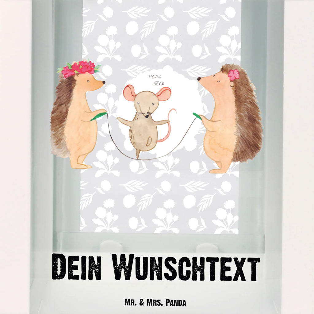 Personalisierte Deko Laterne Igel Seilhüpfen Terrasse-Laterne Mit Wunschnamen, Weiße Laterne Mit Wunschname, Laterne Mit Blumenmotiv Und Wunschname, Lichterkettenlaterne Mit Namen, Teelichthalter Laterne Mit Wunschname, Gartenlaterne Personalisiert, Motivlaterne Mit Namensgravur, Deko Laterne Mit Namen, Laterne Mit Sternenmuster Und Namen, Laterne Mit Griff Und Wunschname, Wetterfeste Laterne Mit Wunschname, Landhausstil-Laterne Mit Namen, Moderne Laterne Mit Namen, Outdoor-Laterne Mit Wunschname, Maritim-Laterne Mit Wunschname, Laternenwindlicht Mit Namen, Stellbare Laterne Mit Namen, Hängelaterne Mit Namensgravur, Kerzenlaterne Mit Namensdruck, Glaslaterne Mit Wunschname, Romantische Laterne Mit Wunschname, Innenraum-Laterne Mit Namen, Spiegelglas-Laterne Mit Namensdruck, Klassische Laterne Mit Namensgravur, Laterne Deko Mit Namen, Shabby-Chic-Laterne Mit Wunschname, LED-Laterne Mit Namensgravur, Personalisierte Deko Laterne, Orientalische Laterne Mit Namensdruck, Lichterlaterne Mit Wunschname, Metalllaterne Mit Namen, Windlichtlaterne Mit Namensgravur, Tischlaterne Mit Wunschname, Minimalistische Laterne Mit Namen, XXL-Laterne Mit Wunschname, Kleine Laterne Mit Namensdruck, Hängelaterne Deko Mit Namen, Rustikale Laterne Mit Namensgravur, Laternen-Set Personalisiert, Holzlaterne Mit Namensdruck, Dekolaterne Mit Wunschname, Vintage-Laterne Personalisiert, Pastellfarbene Laterne Mit Namensdruck, Skandinavische Laterne Mit Namen, Beleuchtete Laterne Mit Namen, Tiermotive, Gute Laune, lustige Sprüche, Tiere, Kinder, Igel, Maus, Seilhüpfen, Seilspringen, Kindergarten