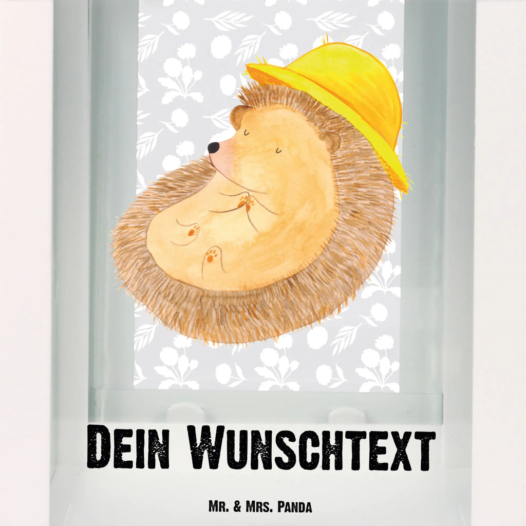 Personalisierte Deko Laterne Igel betet Orientalische Laterne Mit Namensdruck, Laterne Mit Sternenmuster Und Namen, Lichterlaterne Mit Wunschname, XXL-Laterne Mit Wunschname, Vintage-Laterne Personalisiert, Personalisierte Deko Laterne, Deko Laterne Mit Namen, Minimalistische Laterne Mit Namen, Tischlaterne Mit Wunschname, Landhausstil-Laterne Mit Namen, Innenraum-Laterne Mit Namen, Skandinavische Laterne Mit Namen, Laternen-Set Personalisiert, Dekolaterne Mit Wunschname, Laterne Mit Blumenmotiv Und Wunschname, Hängelaterne Mit Namensgravur, Laternenwindlicht Mit Namen, Teelichthalter Laterne Mit Wunschname, Laterne Mit Griff Und Wunschname, Weiße Laterne Mit Wunschname, Shabby-Chic-Laterne Mit Wunschname, Hängelaterne Deko Mit Namen, LED-Laterne Mit Namensgravur, Outdoor-Laterne Mit Wunschname, Maritim-Laterne Mit Wunschname, Laterne Deko Mit Namen, Lichterkettenlaterne Mit Namen, Spiegelglas-Laterne Mit Namensdruck, Terrasse-Laterne Mit Wunschnamen, Klassische Laterne Mit Namensgravur, Wetterfeste Laterne Mit Wunschname, Beleuchtete Laterne Mit Namen, Holzlaterne Mit Namensdruck, Glaslaterne Mit Wunschname, Gartenlaterne Personalisiert, Stellbare Laterne Mit Namen, Pastellfarbene Laterne Mit Namensdruck, Rustikale Laterne Mit Namensgravur, Moderne Laterne Mit Namen, Romantische Laterne Mit Wunschname, Motivlaterne Mit Namensgravur, Kleine Laterne Mit Namensdruck, Kerzenlaterne Mit Namensdruck, Metalllaterne Mit Namen, Windlichtlaterne Mit Namensgravur, Tiermotive, Gute Laune, lustige Sprüche, Tiere, Dankbar sein, dankbar, genießen, Leben, Sonnenhut, Amen, Dankbarkeit, beten, Igel mit Hut, Gott, Igel