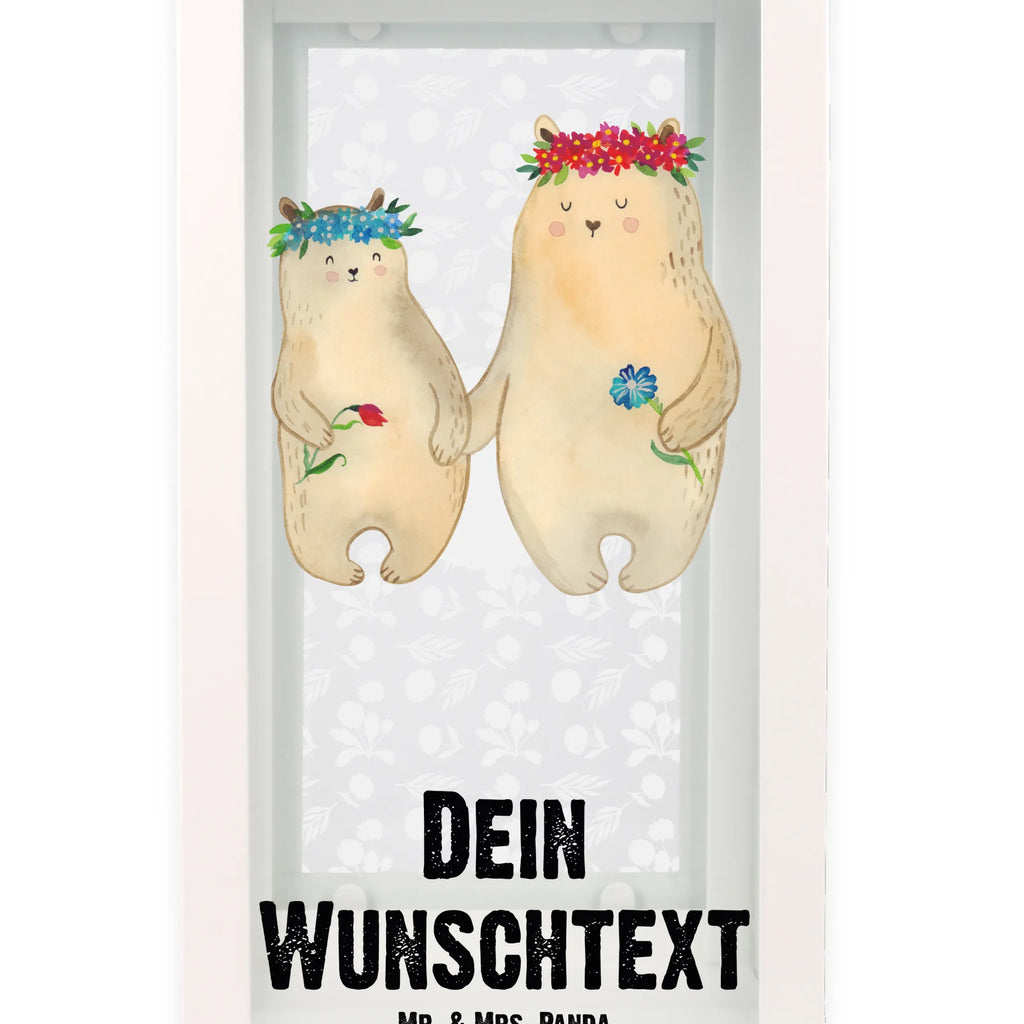 Personalisierte Deko Laterne Bären mit Blumenkranz Wetterfeste Laterne Mit Wunschname, Moderne Laterne Mit Namen, Personalisierte Deko Laterne, Hängelaterne Mit Namensgravur, LED-Laterne Mit Namensgravur, Motivlaterne Mit Namensgravur, Outdoor-Laterne Mit Wunschname, Glaslaterne Mit Wunschname, Klassische Laterne Mit Namensgravur, Spiegelglas-Laterne Mit Namensdruck, Metalllaterne Mit Namen, Romantische Laterne Mit Wunschname, Landhausstil-Laterne Mit Namen, Laterne Mit Blumenmotiv Und Wunschname, Teelichthalter Laterne Mit Wunschname, Pastellfarbene Laterne Mit Namensdruck, Weiße Laterne Mit Wunschname, Holzlaterne Mit Namensdruck, Terrasse-Laterne Mit Wunschnamen, Kleine Laterne Mit Namensdruck, Tischlaterne Mit Wunschname, Maritim-Laterne Mit Wunschname, Windlichtlaterne Mit Namensgravur, XXL-Laterne Mit Wunschname, Vintage-Laterne Personalisiert, Laterne Mit Griff Und Wunschname, Kerzenlaterne Mit Namensdruck, Shabby-Chic-Laterne Mit Wunschname, Laternenwindlicht Mit Namen, Laterne Mit Sternenmuster Und Namen, Hängelaterne Deko Mit Namen, Lichterlaterne Mit Wunschname, Lichterkettenlaterne Mit Namen, Laternen-Set Personalisiert, Skandinavische Laterne Mit Namen, Minimalistische Laterne Mit Namen, Orientalische Laterne Mit Namensdruck, Laterne Deko Mit Namen, Beleuchtete Laterne Mit Namen, Deko Laterne Mit Namen, Gartenlaterne Personalisiert, Innenraum-Laterne Mit Namen, Stellbare Laterne Mit Namen, Rustikale Laterne Mit Namensgravur, Dekolaterne Mit Wunschname, Familie, Vatertag, Muttertag, Bruder, Schwester, Mama, Papa, Oma, Opa, Mutti, Geschenk Mama. Muttertag, Kind, Mami, Family, weltbeste Mama, Lieblingsmama, Lieblingsmensch, Bären, Tochter, Vorbild, Töchter, Mutter, Kinder, beste Mutter, Bär