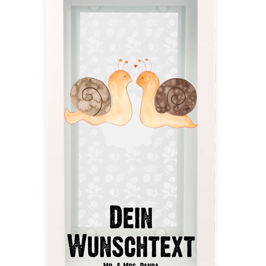 Personalisierte Deko Laterne Schnecken Liebe Landhausstil-Laterne Mit Namen, Laterne Mit Sternenmuster Und Namen, Shabby-Chic-Laterne Mit Wunschname, Skandinavische Laterne Mit Namen, Hängelaterne Deko Mit Namen, Vintage-Laterne Personalisiert, LED-Laterne Mit Namensgravur, Kerzenlaterne Mit Namensdruck, Innenraum-Laterne Mit Namen, Laternen-Set Personalisiert, Lichterlaterne Mit Wunschname, Laterne Mit Blumenmotiv Und Wunschname, Weiße Laterne Mit Wunschname, Romantische Laterne Mit Wunschname, Tischlaterne Mit Wunschname, Gartenlaterne Personalisiert, Beleuchtete Laterne Mit Namen, Deko Laterne Mit Namen, Motivlaterne Mit Namensgravur, Kleine Laterne Mit Namensdruck, Minimalistische Laterne Mit Namen, Windlichtlaterne Mit Namensgravur, Maritim-Laterne Mit Wunschname, Klassische Laterne Mit Namensgravur, Laterne Deko Mit Namen, Wetterfeste Laterne Mit Wunschname, Pastellfarbene Laterne Mit Namensdruck, Orientalische Laterne Mit Namensdruck, Rustikale Laterne Mit Namensgravur, Outdoor-Laterne Mit Wunschname, Laterne Mit Griff Und Wunschname, Holzlaterne Mit Namensdruck, Terrasse-Laterne Mit Wunschnamen, Stellbare Laterne Mit Namen, Personalisierte Deko Laterne, Teelichthalter Laterne Mit Wunschname, Lichterkettenlaterne Mit Namen, Laternenwindlicht Mit Namen, Spiegelglas-Laterne Mit Namensdruck, XXL-Laterne Mit Wunschname, Metalllaterne Mit Namen, Dekolaterne Mit Wunschname, Glaslaterne Mit Wunschname, Hängelaterne Mit Namensgravur, Moderne Laterne Mit Namen, Liebe, Partner, Freund, Freundin, Ehemann, Ehefrau, Heiraten, Verlobung, Heiratsantrag, Liebesgeschenk, Jahrestag, Hocheitstag