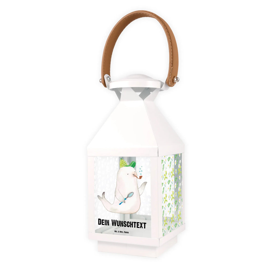 Personalisierte Deko Laterne Robbe Sherlock Personalisierte Deko Laterne, Lichterkettenlaterne Mit Namen, Kleine Laterne Mit Namensdruck, Deko Laterne Mit Namen, Holzlaterne Mit Namensdruck, Motivlaterne Mit Namensgravur, Laternen-Set Personalisiert, Windlichtlaterne Mit Namensgravur, Gartenlaterne Personalisiert, Hängeleuchte, Moderne Laterne Mit Namen, Leuchten, Hängelaterne Deko Mit Namen, Vintage-Laterne Personalisiert, Shabby-Chic-Laterne Mit Wunschname, Glaslaterne Mit Wunschname, Laterne Deko Mit Namen, Pastellfarbene Laterne Mit Namensdruck, Laterne Mit Griff Und Wunschname, Wetterfeste Laterne Mit Wunschname, Dekolaterne Mit Wunschname, Romantische Laterne Mit Wunschname, Beleuchtete Laterne Mit Namen, Laterne Mit Sternenmuster Und Namen, Landhausstil-Laterne Mit Namen, Terrasse-Laterne Mit Wunschnamen, Metalllaterne Mit Namen, Kerzenlaterne Mit Namensdruck, Deko Laterne, Rustikale Laterne Mit Namensgravur, Klassische Laterne Mit Namensgravur, Teelichthalter Laterne Mit Wunschname, Tischlaterne Mit Wunschname, Windlicht, Skandinavische Laterne Mit Namen, Outdoor-Laterne Mit Wunschname, XXL-Laterne Mit Wunschname, Stellbare Laterne Mit Namen, LED-Laterne Mit Namensgravur, Metall Laterne, Lichterlaterne Mit Wunschname, Laterne Mit Blumenmotiv Und Wunschname, Hängelaterne Mit Namensgravur, Innenraum-Laterne Mit Namen, Maritim-Laterne Mit Wunschname, Minimalistische Laterne Mit Namen, Weiße Laterne Mit Wunschname, Laternenwindlicht Mit Namen, Spiegelglas-Laterne Mit Namensdruck, Orientalische Laterne Mit Namensdruck, Lustige Sprüche, Tiere, Tiermotive, Gute Laune