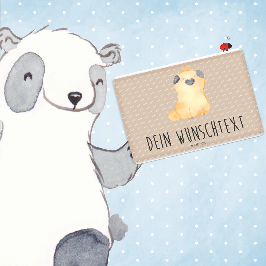 Personalisiertes Blechschild Mops Krone Lustiges Blechschild Mit Namen, Blechschild Mit Wunschtext, Design Blechschild Mit Wunschtext, Personalisierbares Blechschild, Blechschild Für Männer Mit Wunschtext, Blechschild Mit Namen, Blechschild Für Garten Mit Text, Blechschild Personalisiert, Kleines Blechschild Mit Namen, Großes Blechschild Personalisiert, Retro Blechschild Mit Namen, Nostalgieschild Mit Wunschtext, Blechschild Zum Aufhängen Mit Text, Blechschild Mit Spruch Und Namen, Dekoschild Metall Mit Gravur, Wanddeko Blechschild Personalisiert, Metallschild Mit Namen, Blechschild Für Küche Mit Wunschtext, Blechschild Für Balkon Mit Wunschtext, Blechschild Handgemacht Mit Namen, Vintage Blechschild Mit Wunschtext, Wandschild Metall Personalisiert, Türschild Mit Namen, Geschenk Blechschild Mit Text, Blechschild Für Frauen Mit Namen, Metallschild Mit Wunschtext, Blechschild Für Wohnzimmer Mit Namen, Spruchschild Metall Personalisiert, Blechschild Für Freunde Mit Text, Blechschild Zum Hinstellen Mit Wunschtext, Hunderasse, Hundebesitzer, Tierliebhaber, Hund, Sprüche, Haustier, Hundemotiv, Allergisch, Lustig, Mops, Hausregel, Kinderlos, Hundebesitzer. Spruch