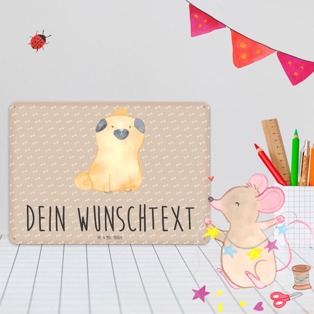 Personalisiertes Blechschild Mops Krone Lustiges Blechschild Mit Namen, Blechschild Mit Wunschtext, Design Blechschild Mit Wunschtext, Personalisierbares Blechschild, Blechschild Für Männer Mit Wunschtext, Blechschild Mit Namen, Blechschild Für Garten Mit Text, Blechschild Personalisiert, Kleines Blechschild Mit Namen, Großes Blechschild Personalisiert, Retro Blechschild Mit Namen, Nostalgieschild Mit Wunschtext, Blechschild Zum Aufhängen Mit Text, Blechschild Mit Spruch Und Namen, Dekoschild Metall Mit Gravur, Wanddeko Blechschild Personalisiert, Metallschild Mit Namen, Blechschild Für Küche Mit Wunschtext, Blechschild Für Balkon Mit Wunschtext, Blechschild Handgemacht Mit Namen, Vintage Blechschild Mit Wunschtext, Wandschild Metall Personalisiert, Türschild Mit Namen, Geschenk Blechschild Mit Text, Blechschild Für Frauen Mit Namen, Metallschild Mit Wunschtext, Blechschild Für Wohnzimmer Mit Namen, Spruchschild Metall Personalisiert, Blechschild Für Freunde Mit Text, Blechschild Zum Hinstellen Mit Wunschtext, Hunderasse, Hundebesitzer, Tierliebhaber, Hund, Sprüche, Haustier, Hundemotiv, Allergisch, Lustig, Mops, Hausregel, Kinderlos, Hundebesitzer. Spruch