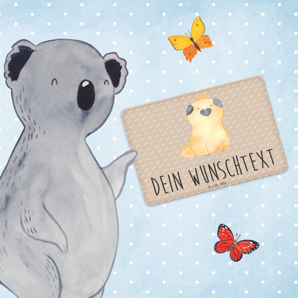 Personalisiertes Blechschild Mops Krone Lustiges Blechschild Mit Namen, Blechschild Mit Wunschtext, Design Blechschild Mit Wunschtext, Personalisierbares Blechschild, Blechschild Für Männer Mit Wunschtext, Blechschild Mit Namen, Blechschild Für Garten Mit Text, Blechschild Personalisiert, Kleines Blechschild Mit Namen, Großes Blechschild Personalisiert, Retro Blechschild Mit Namen, Nostalgieschild Mit Wunschtext, Blechschild Zum Aufhängen Mit Text, Blechschild Mit Spruch Und Namen, Dekoschild Metall Mit Gravur, Wanddeko Blechschild Personalisiert, Metallschild Mit Namen, Blechschild Für Küche Mit Wunschtext, Blechschild Für Balkon Mit Wunschtext, Blechschild Handgemacht Mit Namen, Vintage Blechschild Mit Wunschtext, Wandschild Metall Personalisiert, Türschild Mit Namen, Geschenk Blechschild Mit Text, Blechschild Für Frauen Mit Namen, Metallschild Mit Wunschtext, Blechschild Für Wohnzimmer Mit Namen, Spruchschild Metall Personalisiert, Blechschild Für Freunde Mit Text, Blechschild Zum Hinstellen Mit Wunschtext, Hunderasse, Hundebesitzer, Tierliebhaber, Hund, Sprüche, Haustier, Hundemotiv, Allergisch, Lustig, Mops, Hausregel, Kinderlos, Hundebesitzer. Spruch