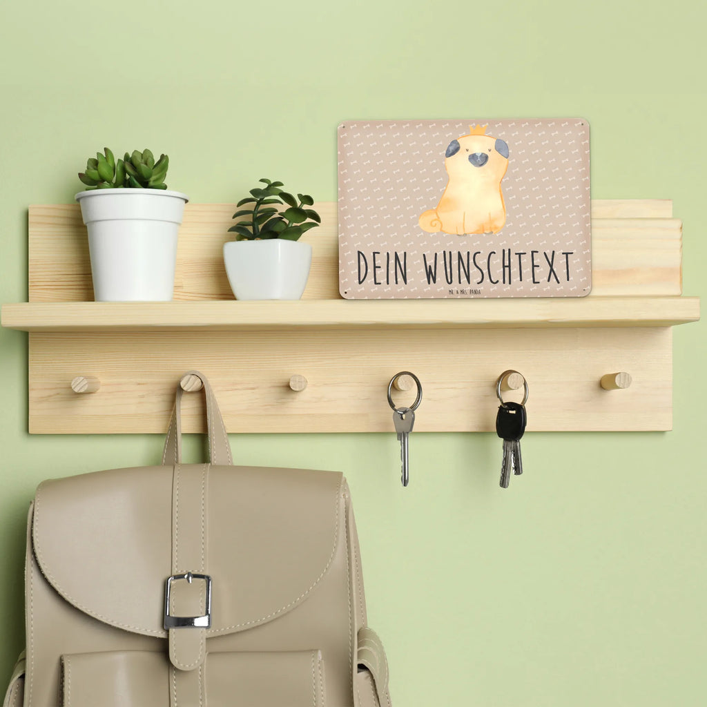 Personalisiertes Blechschild Mops Krone Lustiges Blechschild Mit Namen, Blechschild Mit Wunschtext, Design Blechschild Mit Wunschtext, Personalisierbares Blechschild, Blechschild Für Männer Mit Wunschtext, Blechschild Mit Namen, Blechschild Für Garten Mit Text, Blechschild Personalisiert, Kleines Blechschild Mit Namen, Großes Blechschild Personalisiert, Retro Blechschild Mit Namen, Nostalgieschild Mit Wunschtext, Blechschild Zum Aufhängen Mit Text, Blechschild Mit Spruch Und Namen, Dekoschild Metall Mit Gravur, Wanddeko Blechschild Personalisiert, Metallschild Mit Namen, Blechschild Für Küche Mit Wunschtext, Blechschild Für Balkon Mit Wunschtext, Blechschild Handgemacht Mit Namen, Vintage Blechschild Mit Wunschtext, Wandschild Metall Personalisiert, Türschild Mit Namen, Geschenk Blechschild Mit Text, Blechschild Für Frauen Mit Namen, Metallschild Mit Wunschtext, Blechschild Für Wohnzimmer Mit Namen, Spruchschild Metall Personalisiert, Blechschild Für Freunde Mit Text, Blechschild Zum Hinstellen Mit Wunschtext, Hunderasse, Hundebesitzer, Tierliebhaber, Hund, Sprüche, Haustier, Hundemotiv, Allergisch, Lustig, Mops, Hausregel, Kinderlos, Hundebesitzer. Spruch
