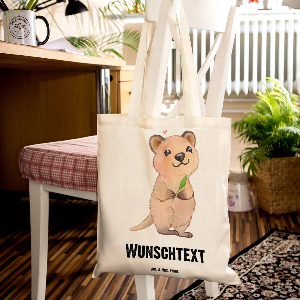 Personalisierte Tragetasche Quokka Happy Personalisierter Stoffbeutel, Shopper, Stoffbeutel mit Namen, Tüte, Umhängetasche, Personalisierte Tasche, Personalisierte Einkaufstasche, Einkaufstasche mit Namen, Tragetasche mit Namen, Personalisierte Beuteltasche, Personalisierte Kindergartentasche, Personalisierter Jutebeutel, Strandtasche, Personalisierte Jutetasche, Einkaufsbeutel, Personalisierter Beutel, Schultertasche, Lustige Sprüche, Tiere, Tiermotive, Gute Laune, Dinge Erledigen, Niedliches Tier, Lustiger Spruch, Quokka, Aufschieberitis, Verschieben