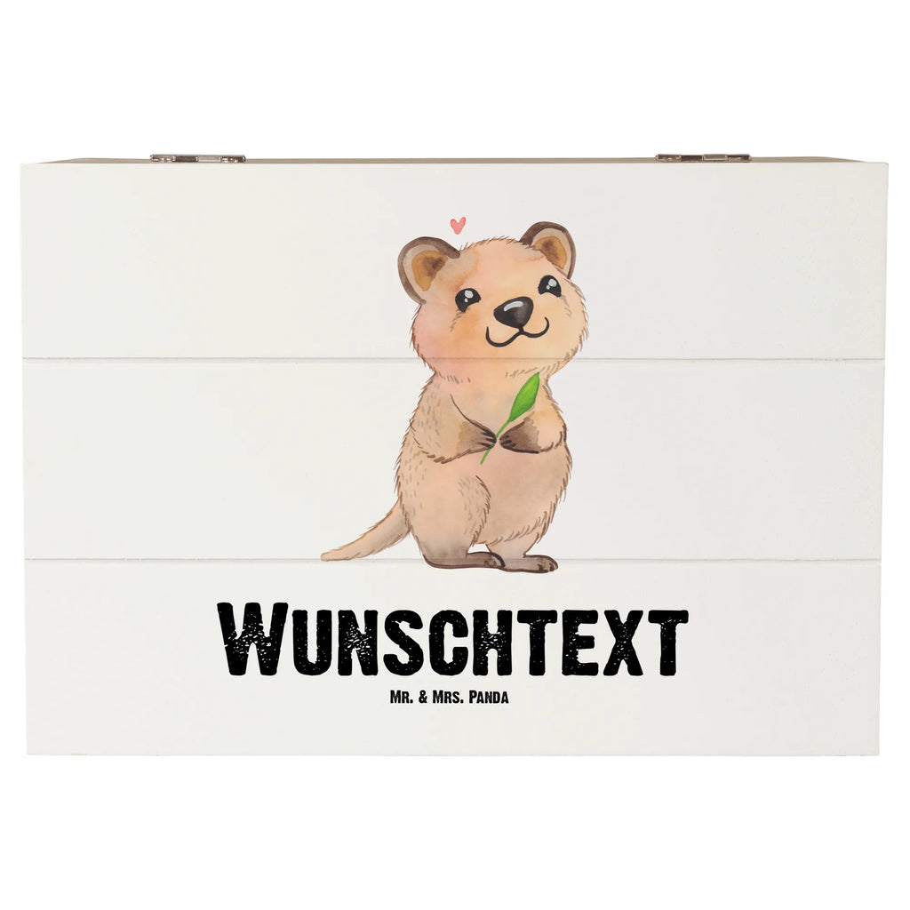 Personalisierte Holzkiste Quokka Happy Aufbewahrungsbox Personalisiert, Schatzkiste mit Namen, Holzkiste Personalisiert, Schatzkiste Personalisiert, Truhe Personalisiert, Aufbewahrungsbox mit Namen, mit Namen, Kiste mit Namen, Holzkiste mit Namen, Dekokiste Personalisiert, Dekokiste mit Namen, Erinnerungsbox mit Namen, Erinnerungskiste Personalisiert, GEschenkdose Personalisiert, Kiste Personalisiert, Truhe mit Namen, Erinnerungsbox Personalisiert, Schatulle Personalisiert, Geschenkbox Personalisiert, Schatulle mit Namen, Lustige Sprüche, Tiere, Tiermotive, Gute Laune, Dinge Erledigen, Quokka, Aufschieberitis, Lustiger Spruch, Niedliches Tier, Verschieben