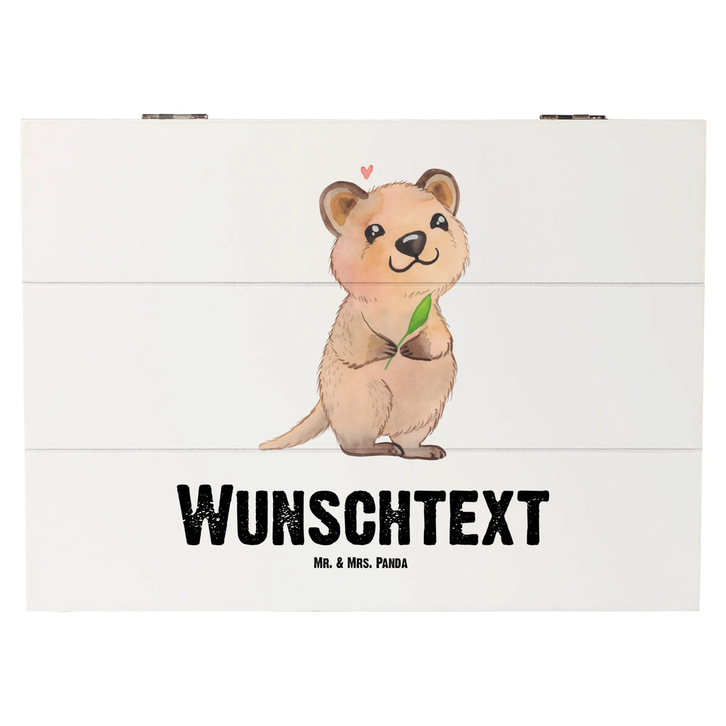 Personalisierte Holzkiste Quokka Happy Aufbewahrungsbox Personalisiert, Schatzkiste mit Namen, Holzkiste Personalisiert, Schatzkiste Personalisiert, Truhe Personalisiert, Aufbewahrungsbox mit Namen, mit Namen, Kiste mit Namen, Holzkiste mit Namen, Dekokiste Personalisiert, Dekokiste mit Namen, Erinnerungsbox mit Namen, Erinnerungskiste Personalisiert, GEschenkdose Personalisiert, Kiste Personalisiert, Truhe mit Namen, Erinnerungsbox Personalisiert, Schatulle Personalisiert, Geschenkbox Personalisiert, Schatulle mit Namen, Lustige Sprüche, Tiere, Tiermotive, Gute Laune, Dinge Erledigen, Quokka, Aufschieberitis, Lustiger Spruch, Niedliches Tier, Verschieben