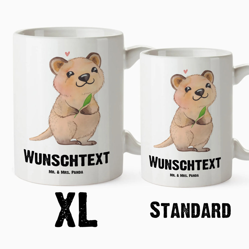 Personalisierte XL Tasse Quokka Happy Kaffeetasse XL Mit Namen, Frühstückstasse XL Mit Namen, XL Tasse Als Geschenk Mit Spruch, Große Tasse Bedruckt Mit Namen, Große Tasse Mit Text, Tasse In Übergröße Mit Text, XL Tasse Für Büro Mit Wunschtext, Mikrowellengeeignete XL Tasse Mit Text, Extra Große Tasse Personalisiert, Riesentasse Mit Gravur, Becher XL Personalisiert, XL Tasse Mit Eigenem Text, Mega Tasse Mit Spruch, XL Kaffeebecher Mit Wunschtext, Teetasse XL Mit Wunschtext, Jumbo Tasse Personalisiert, Lustige XL Tasse Mit Wunschtext, Große Tasse Mit Aufdruck, XL Tasse Mit Wunschtext, Design Tasse Groß Mit Personalisierung, XL Tasse Mit Liebevollem Spruch, Personalisierte XL Tasse, Riesige Tasse Mit Botschaft, Lustige Sprüche, Tiere, Tiermotive, Gute Laune, Verschieben, Dinge Erledigen, Lustiger Spruch, Aufschieberitis, Quokka, Niedliches Tier