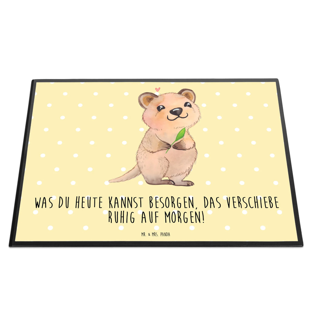 Schreibtischunterlage Quokka Happy Bürobedarf, Schreibtisch Unterlagen, Schreibtischunterlage Groß, Schreibtischauflage, Büroartikel, Schreibwaren, Schreibunterlage, Tiermotive, Gute Laune, lustige Sprüche, Tiere, Niedliches Tier, Dinge erledigen, Verschieben, Aufschieberitis, Lustiger Spruch, Quokka