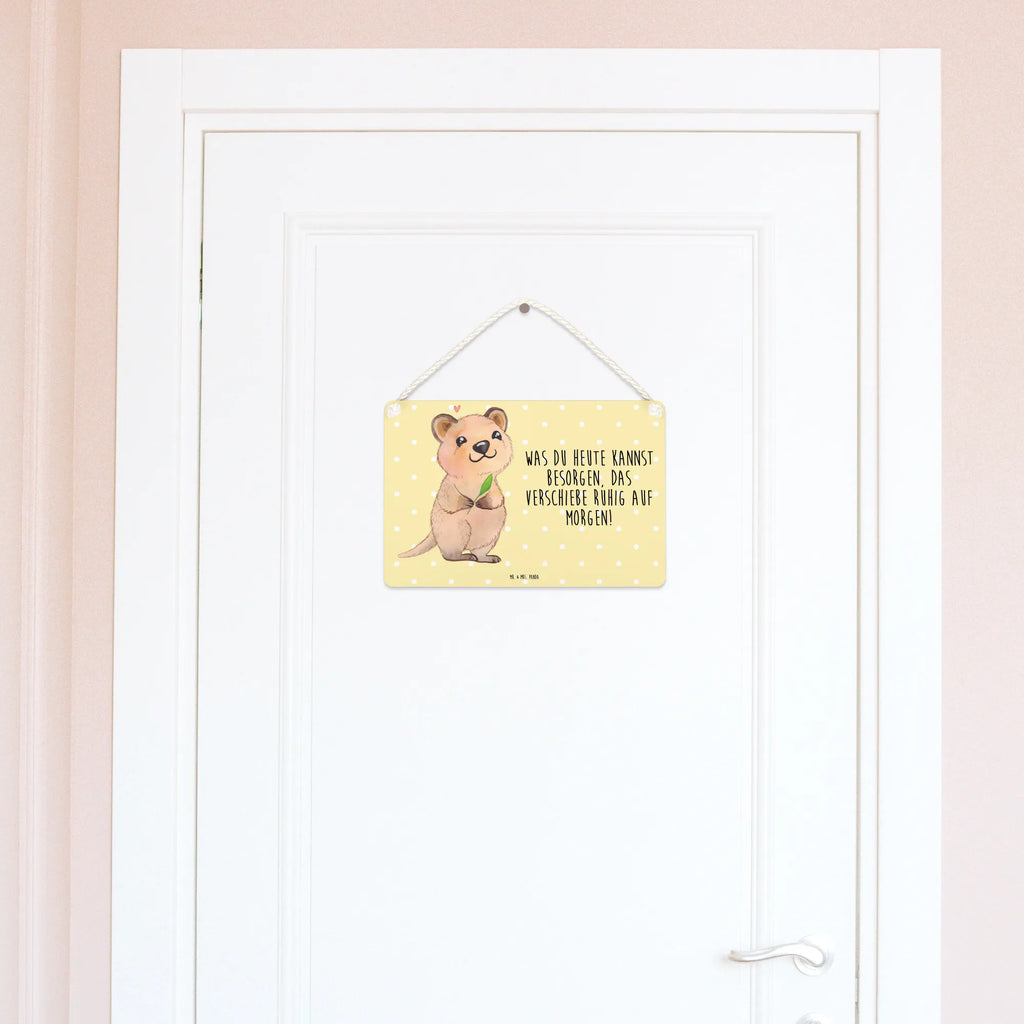 Decorative sign Quokka Happy Wandbild Holz, dekotafel, Deko Schild, Holztafel, Deko Wandbild, Wandschild, wandtafel, Dekobrett, sprüche schild, kleine aufmerksamkeit, Motivschild, Türschild Familie, Türschild, Deko Wandtafel, Dekoschild, Spruchschild, Badschild, hängeschild, Holzschild, holzbild, Schild, Schild mit Spruch, Dekoration Schild, Küchenschild, wandhänger, Gute Laune, Tiere, Lustige Sprüche, Tiermotive, Quokka, Aufschieberitis, Niedliches Tier, Dinge Erledigen, Verschieben, Lustiger Spruch