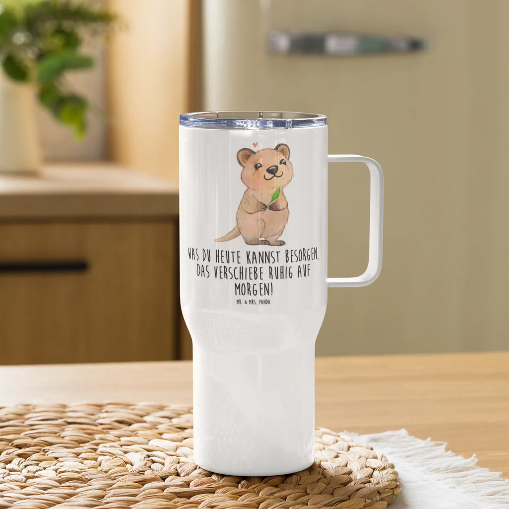 XXL thermal mug Quokka Happy XL Thermobecher, Großer Thermobecher, XL Reisetasse, Jumbo Becher, Thermobecher, Autobecher, Reisebecher, Tiermotive, Gute Laune, lustige Sprüche, Tiere, Lustiger Spruch, Aufschieberitis, Dinge erledigen, Quokka, Niedliches Tier, Verschieben