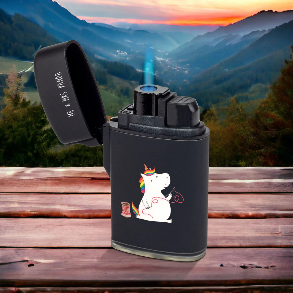 Lighter unicorn seamstress anzünder, zündgerät, zigarettenanzünder, Gasfeuerzeug, sturmfeuerzeug, sturmfeuerzeuge, Feuerzeuge, gas anzünder, Feuerzeug, gasfeuerzeuge, Unicorn, Einhorn, Einhörner, Einhorn Deko, Näherin, Basteln, Freundin, Nähzimmer, Nähen, Mädchen, Stricken, Häkeln