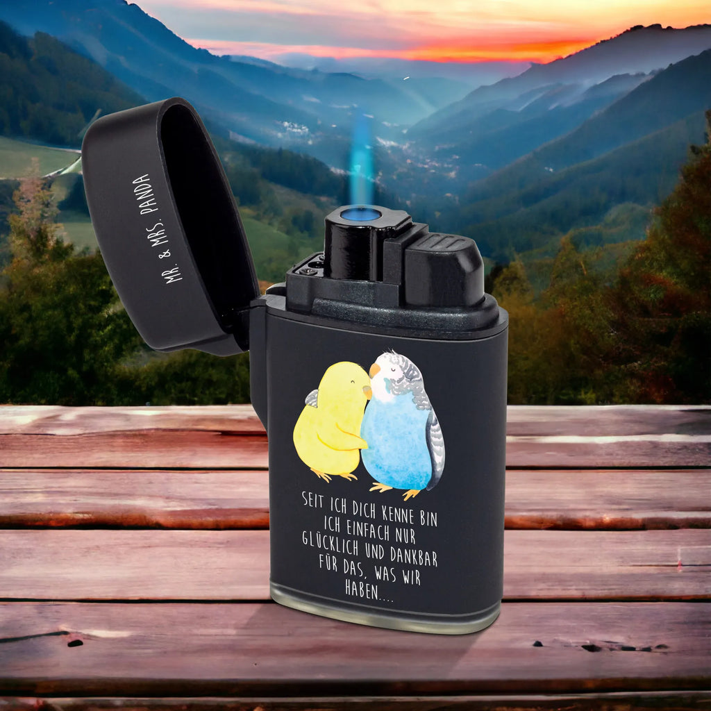 Lighter Parakeets in love Feuerzeug wiederbefüllbar, Feuerzeug schlicht, Feuerzeug Für Frauen, Feuerzeug Bedruckt, Feuerzeug Für Kerzen, Feuerzeug Für Männer, Feuerzeug Für Kamin, Feuerzeug Umweltfreundlich, Feuerzeug Windfest, Feuerzeug Design, Feuerzeug normal, Feuerzeug Elektrisch, Feuerzeug Nachfüllbar, Gasfeuerzeug, Feuerzeug Modern, Feuerzeug Für Grill, Feuerzeug, Feuerzeug Geschenk, Feuerzeug Mit Kindersicherung, Feuerzeug Vintage, Feuerzeug mit Motiv, Feuerzeug Für Camping, Feuerzeuge, Liebe, Partner, Freund, Freundin, Ehemann, Ehefrau, Heiraten, Verlobung, Heiratsantrag, Liebesgeschenk, Jahrestag, Hocheitstag, Nähe, Vögel, Kuscheln, Vertrauen, Wellensittich