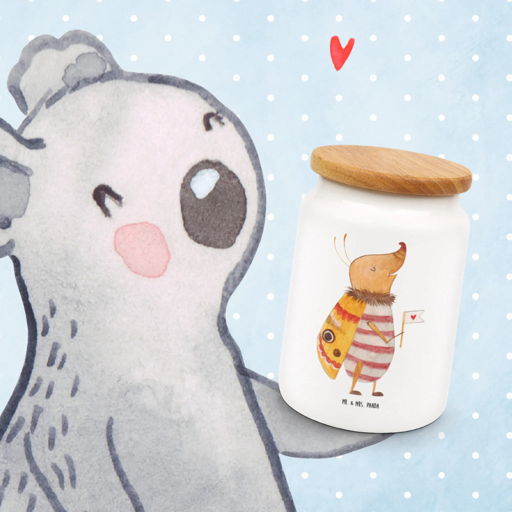 Vorratsdose Nachtfalter Fähnchen Personalisierte Vorratsdose, Vorratsdose Dekorativ, Aufbewahrungsdosen, Umweltfreundliche Vorratsdose, Vorratsdose Mit Deckel, Lebensmittelbehälter, Eckige Vorratsdose, Vorratsbox Set, Vorratsdose Klein, Vorratsglas, Vorratsdosen Set, Vorratsdose Kunststoff, Lebensmittelbox, Vorratsdose Mit Motiv, Vorratsdose Kinder, Runde Vorratsdose, Küchenbox, Aufbewahrungsdose Glas, Vorratsdosen, Vorratsdose Luftdicht, Vorratsdose Nachhaltig, Küchen Aufbewahrungsdose, Aufbewahrungsdose, Vorratsdose Geschenk, Vorratsdose, Vorratsdose Transparent, Vorratsbehälter Luftdicht, Frischhaltedose Mit Deckel, Glasdose, Vorratsdose Bambus, Vorratsdose Vintage, Vorratsdose Groß, Frischhaltedose, Küchen Frischhaltedose, Vorratsdose Keramik, Aufbewahrungsbox Set, Aufbewahrungsbox Transparent, Vorratsdose Glas, Vorratsbehälter, Vorratsdose Design, Frischhaltedosen, Vorratsdose Küche, Vorratsdose Plastik, Aufbewahrungsdose Mit Deckel, Vorratsdose Metall, Vorratsbehälter Küche, Vorratsglas Mit Deckel, Tiermotive, Gute Laune, lustige Sprüche, Tiere, süß, Nachtfalter, niedlich, Spruch lustig, Küche Deko, Was kostet die Welt, Käfer, Spruch witzig