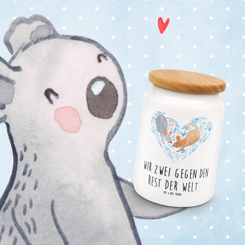 Vorratsdose Mäuse Herz Glasdose, Aufbewahrungsdose Mit Deckel, Umweltfreundliche Vorratsdose, Vorratsdose Küche, Vorratsbox Set, Vorratsdose Dekorativ, Küchen Aufbewahrungsdose, Vorratsdose Bambus, Frischhaltedose Mit Deckel, Lebensmittelbehälter, Vorratsdose Kunststoff, Vorratsdose Geschenk, Eckige Vorratsdose, Vorratsglas Mit Deckel, Vorratsdose Transparent, Vorratsdose Nachhaltig, Vorratsdosen, Lebensmittelbox, Aufbewahrungsdose, Vorratsdose Mit Deckel, Frischhaltedosen, Vorratsdose Keramik, Aufbewahrungsbox Set, Personalisierte Vorratsdose, Vorratsdose Luftdicht, Küchen Frischhaltedose, Aufbewahrungsdose Glas, Aufbewahrungsbox Transparent, Vorratsdose Groß, Vorratsdose Plastik, Vorratsdose Vintage, Vorratsglas, Vorratsdosen Set, Vorratsdose Glas, Vorratsbehälter Luftdicht, Vorratsbehälter Küche, Vorratsdose Kinder, Vorratsdose Mit Motiv, Frischhaltedose, Runde Vorratsdose, Aufbewahrungsdosen, Vorratsdose Metall, Vorratsdose, Küchenbox, Vorratsdose Design, Vorratsdose Klein, Vorratsbehälter, Liebe, Partner, Freund, Freundin, Ehemann, Ehefrau, Heiraten, Verlobung, Heiratsantrag, Liebesgeschenk, Jahrestag, Hocheitstag, Love, Liebesbotschaft, Hochzeit, Geschenk für zwei, Liebesbeweis, Mäuse, Gemeinsamkeit, Lieblingsmensch, Maus