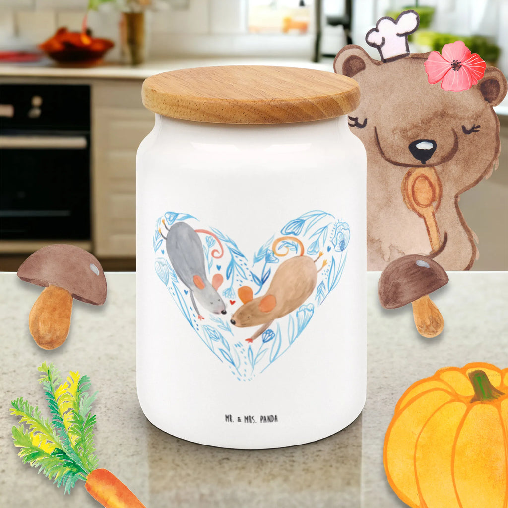 Vorratsdose Mäuse Herz Glasdose, Aufbewahrungsdose Mit Deckel, Umweltfreundliche Vorratsdose, Vorratsdose Küche, Vorratsbox Set, Vorratsdose Dekorativ, Küchen Aufbewahrungsdose, Vorratsdose Bambus, Frischhaltedose Mit Deckel, Lebensmittelbehälter, Vorratsdose Kunststoff, Vorratsdose Geschenk, Eckige Vorratsdose, Vorratsglas Mit Deckel, Vorratsdose Transparent, Vorratsdose Nachhaltig, Vorratsdosen, Lebensmittelbox, Aufbewahrungsdose, Vorratsdose Mit Deckel, Frischhaltedosen, Vorratsdose Keramik, Aufbewahrungsbox Set, Personalisierte Vorratsdose, Vorratsdose Luftdicht, Küchen Frischhaltedose, Aufbewahrungsdose Glas, Aufbewahrungsbox Transparent, Vorratsdose Groß, Vorratsdose Plastik, Vorratsdose Vintage, Vorratsglas, Vorratsdosen Set, Vorratsdose Glas, Vorratsbehälter Luftdicht, Vorratsbehälter Küche, Vorratsdose Kinder, Vorratsdose Mit Motiv, Frischhaltedose, Runde Vorratsdose, Aufbewahrungsdosen, Vorratsdose Metall, Vorratsdose, Küchenbox, Vorratsdose Design, Vorratsdose Klein, Vorratsbehälter, Liebe, Partner, Freund, Freundin, Ehemann, Ehefrau, Heiraten, Verlobung, Heiratsantrag, Liebesgeschenk, Jahrestag, Hocheitstag, Love, Liebesbotschaft, Hochzeit, Geschenk für zwei, Liebesbeweis, Mäuse, Gemeinsamkeit, Lieblingsmensch, Maus